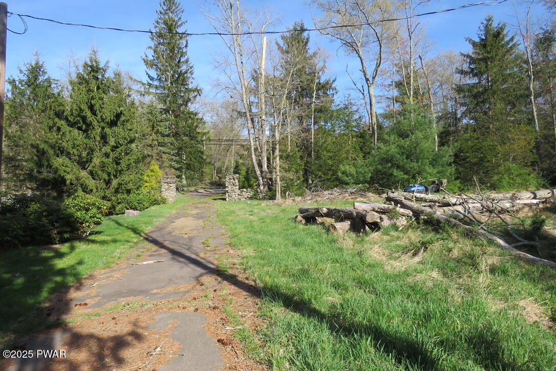 225 Rt 390, Tafton, Pennsylvania image 3