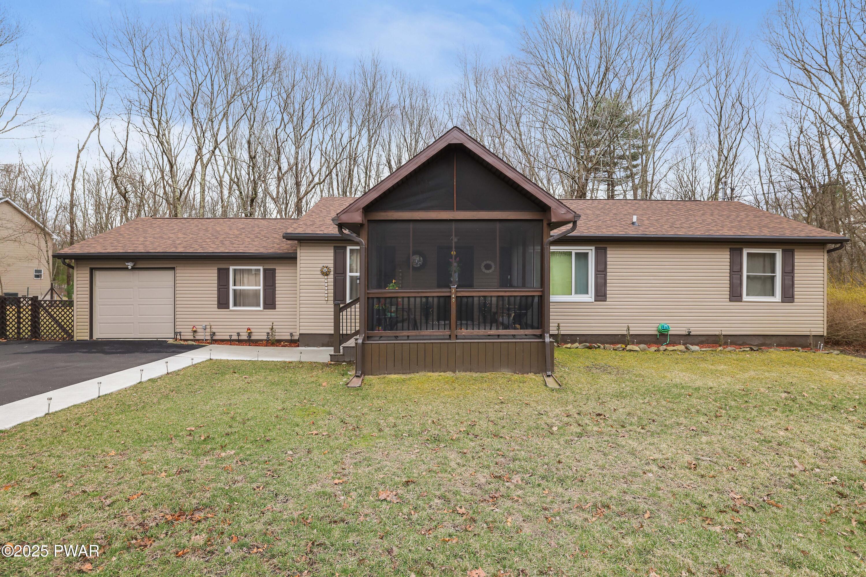 340 Carnation Road, East Stroudsburg, Pennsylvania image 1