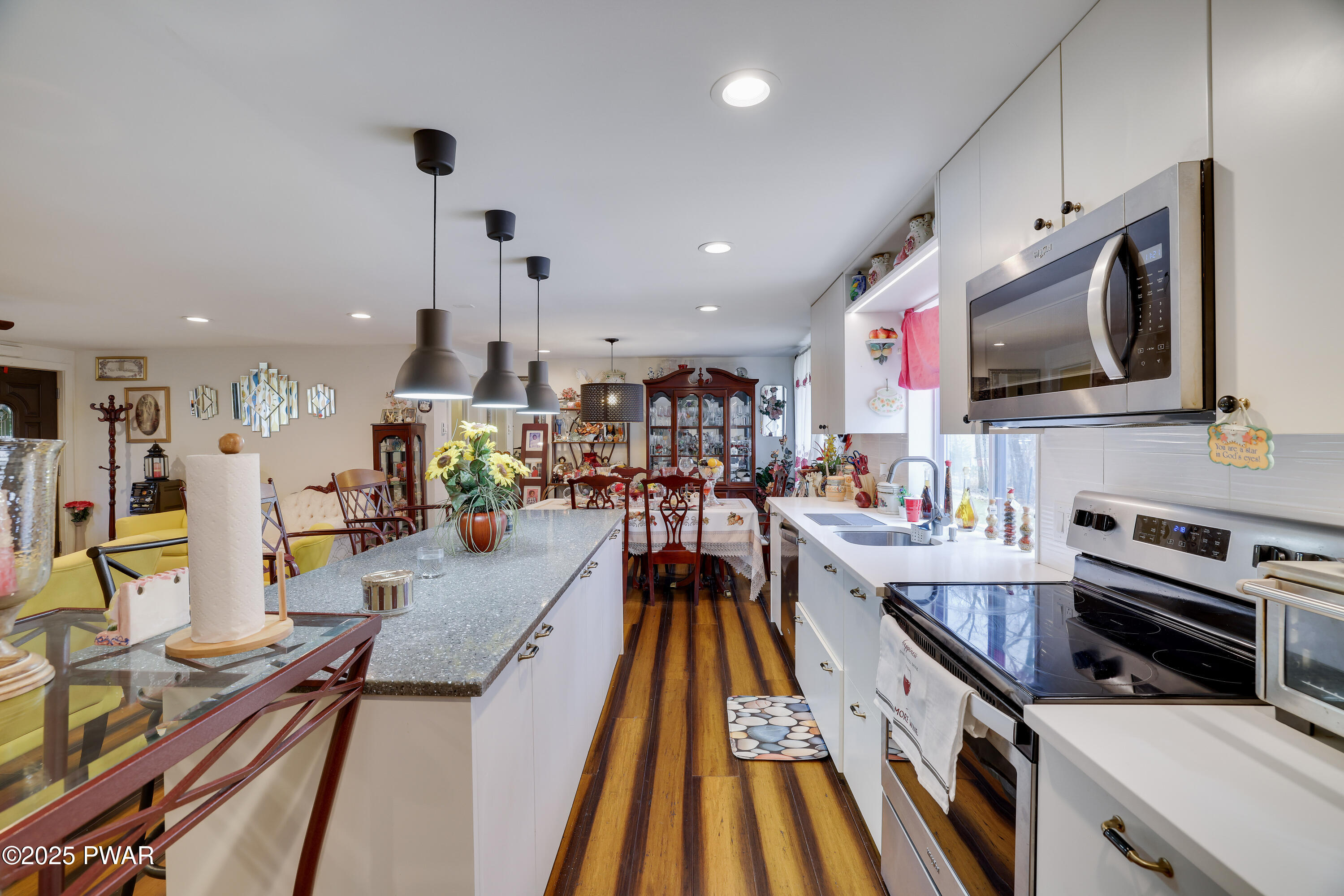 340 Carnation Road, East Stroudsburg, Pennsylvania image 13