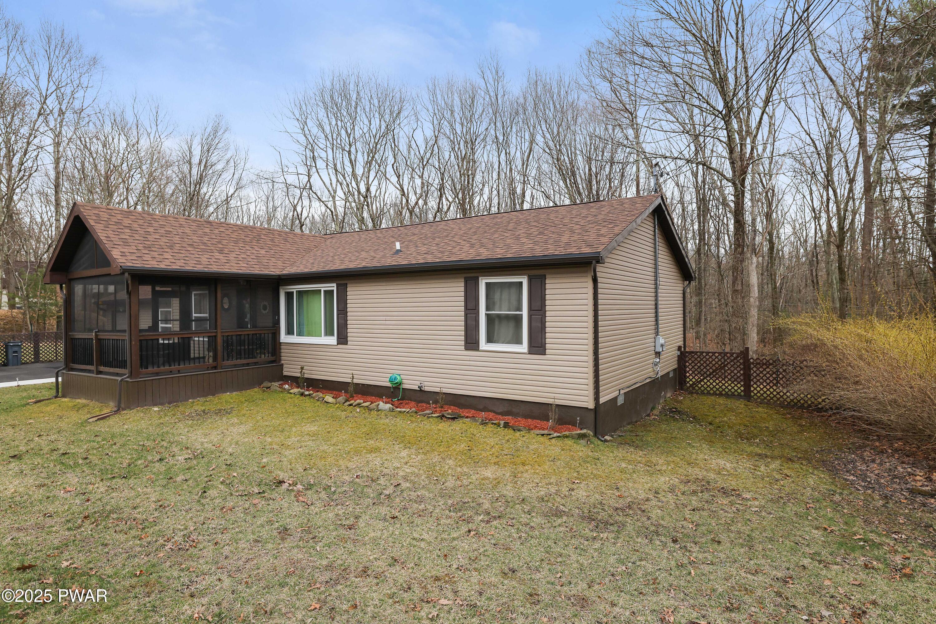 340 Carnation Road, East Stroudsburg, Pennsylvania image 2