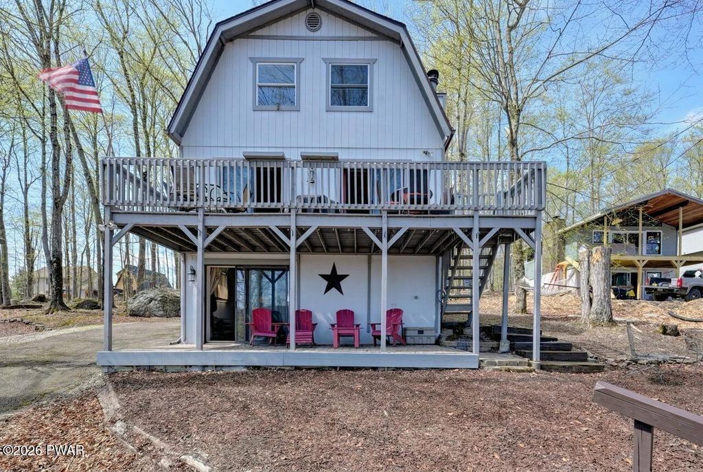 Photo of 387 Lakeview Drive W #Lot 1340, Lake Ariel, PA 18436 (MLS # PW260732)