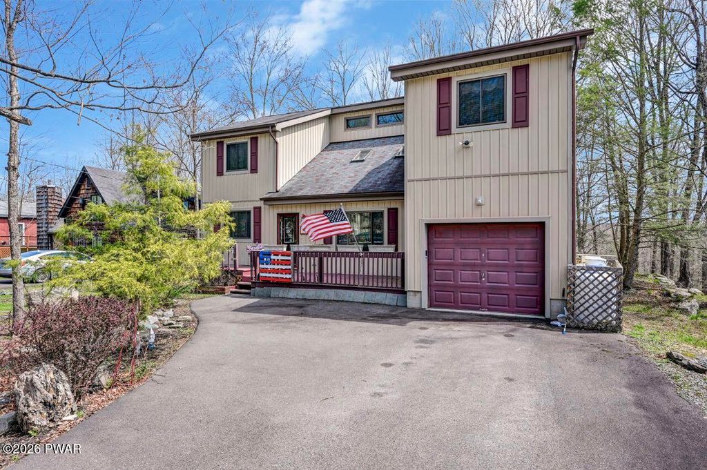 Photo of 37 Woodridge Drive, Lake Ariel, PA 18436 (MLS # PW260960)