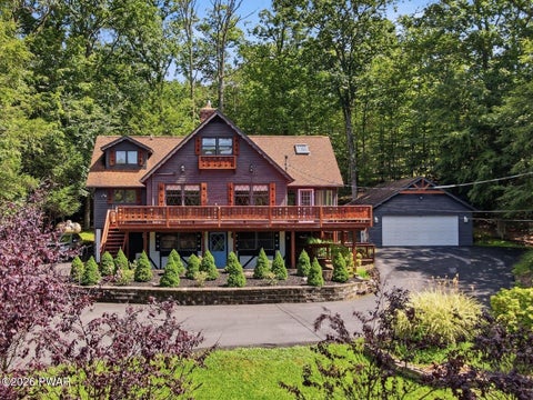 Homes For Sale - 162 Indian Drive<br/> Greentown, PA 18426