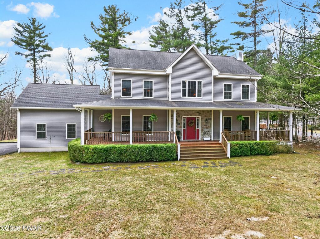 Photo of 109 Mulberry Lane, Milford, PA 18337 (MLS # PW260844)