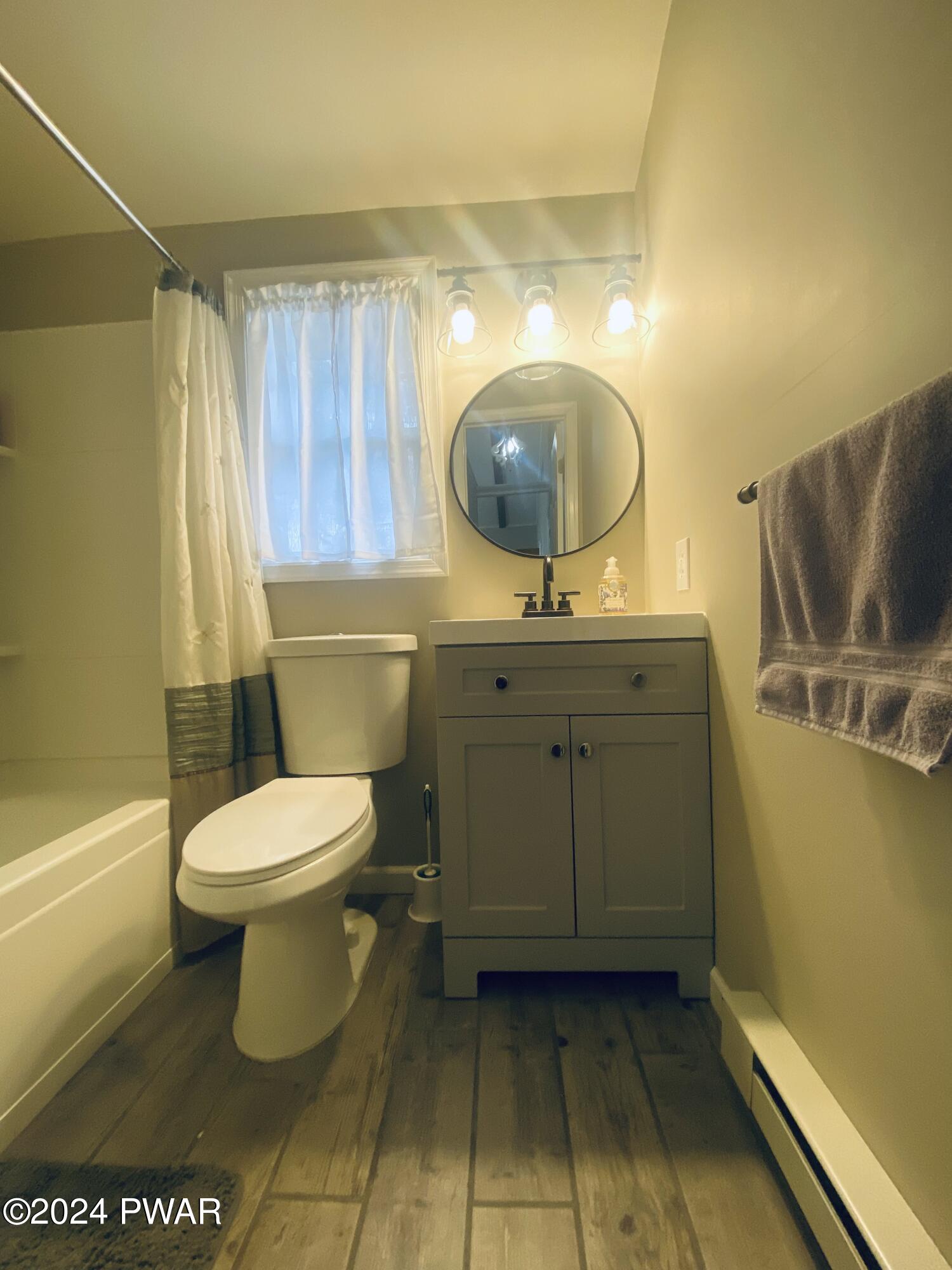 Lords Valley, Pennsylvania 18428, United States, 3 Bedrooms Bedrooms, ,2 BathroomsBathrooms,Residential,Pending,63602