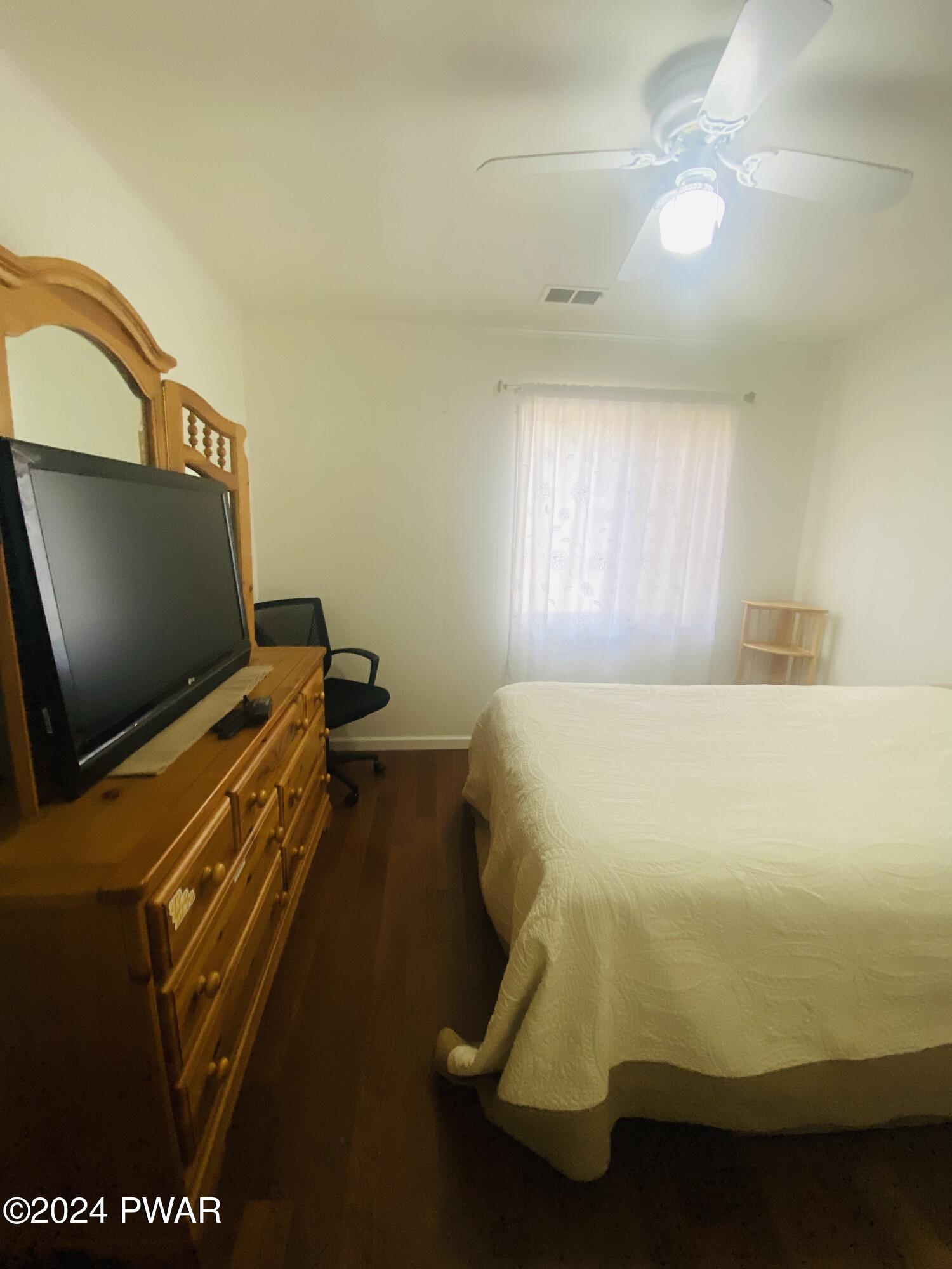 Lords Valley, Pennsylvania 18428, United States, 3 Bedrooms Bedrooms, ,2 BathroomsBathrooms,Residential,Pending,63602