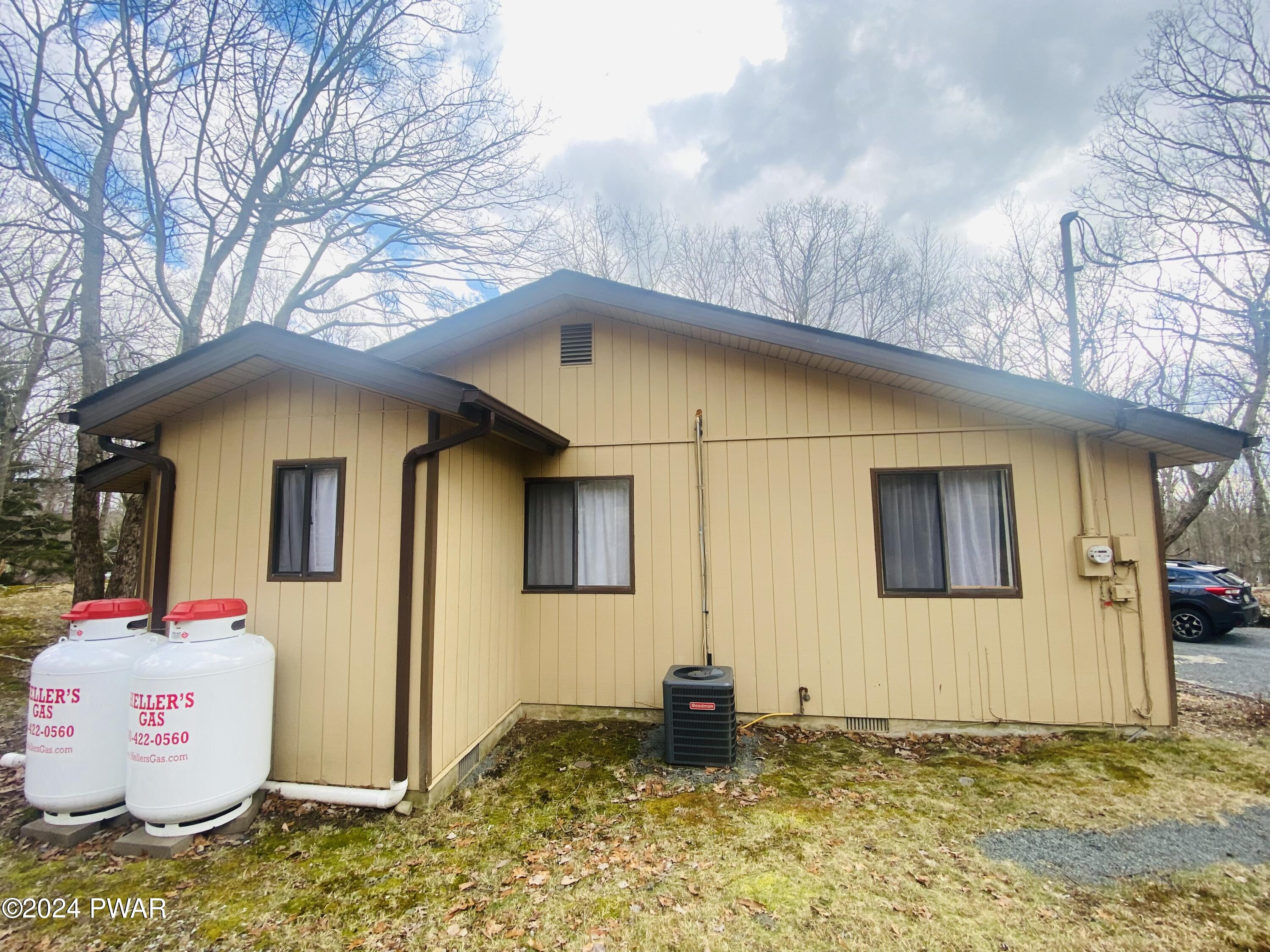 Lords Valley, Pennsylvania 18428, United States, 3 Bedrooms Bedrooms, ,2 BathroomsBathrooms,Residential,Pending,63602