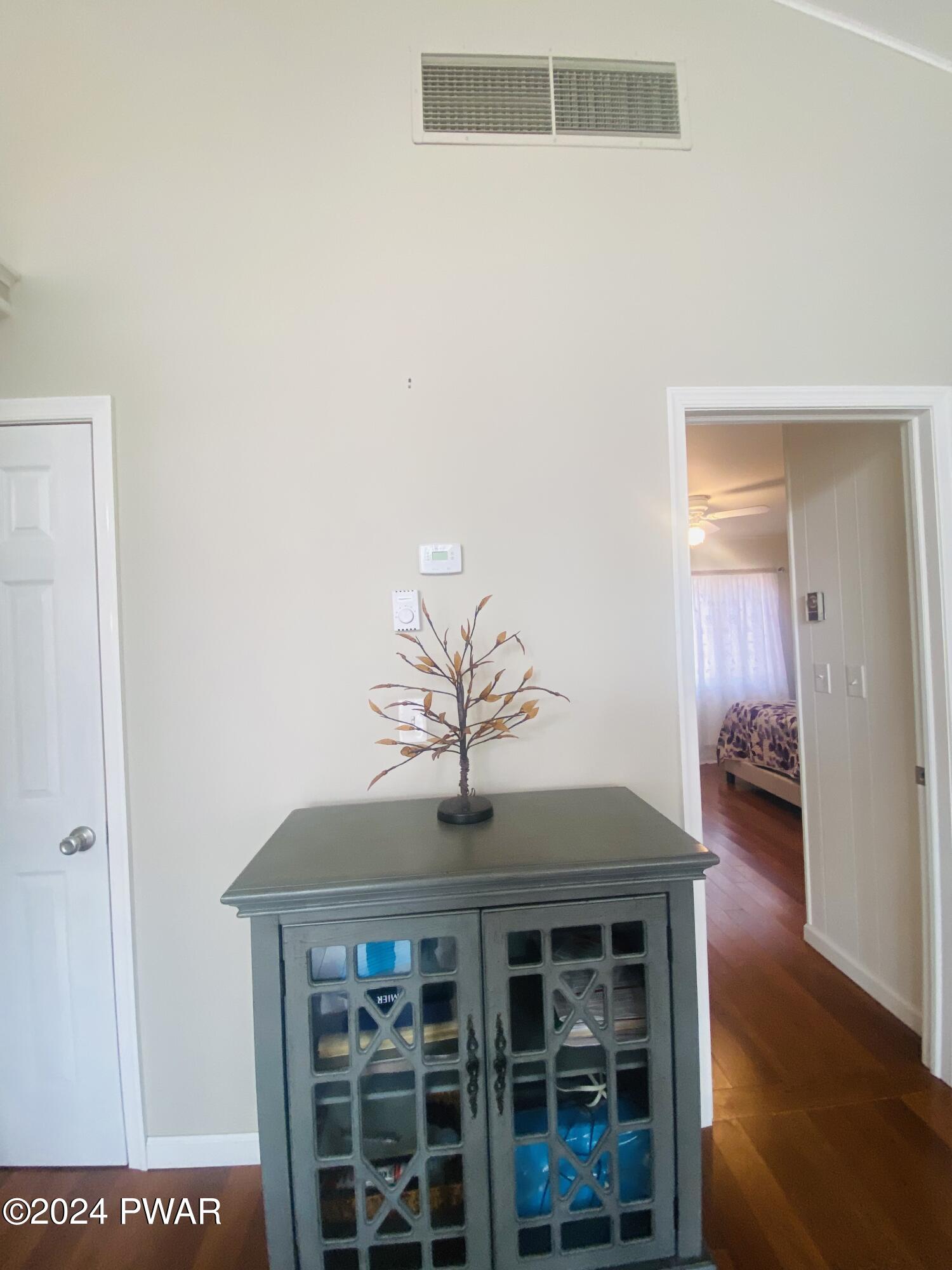 Lords Valley, Pennsylvania 18428, United States, 3 Bedrooms Bedrooms, ,2 BathroomsBathrooms,Residential,Pending,63602