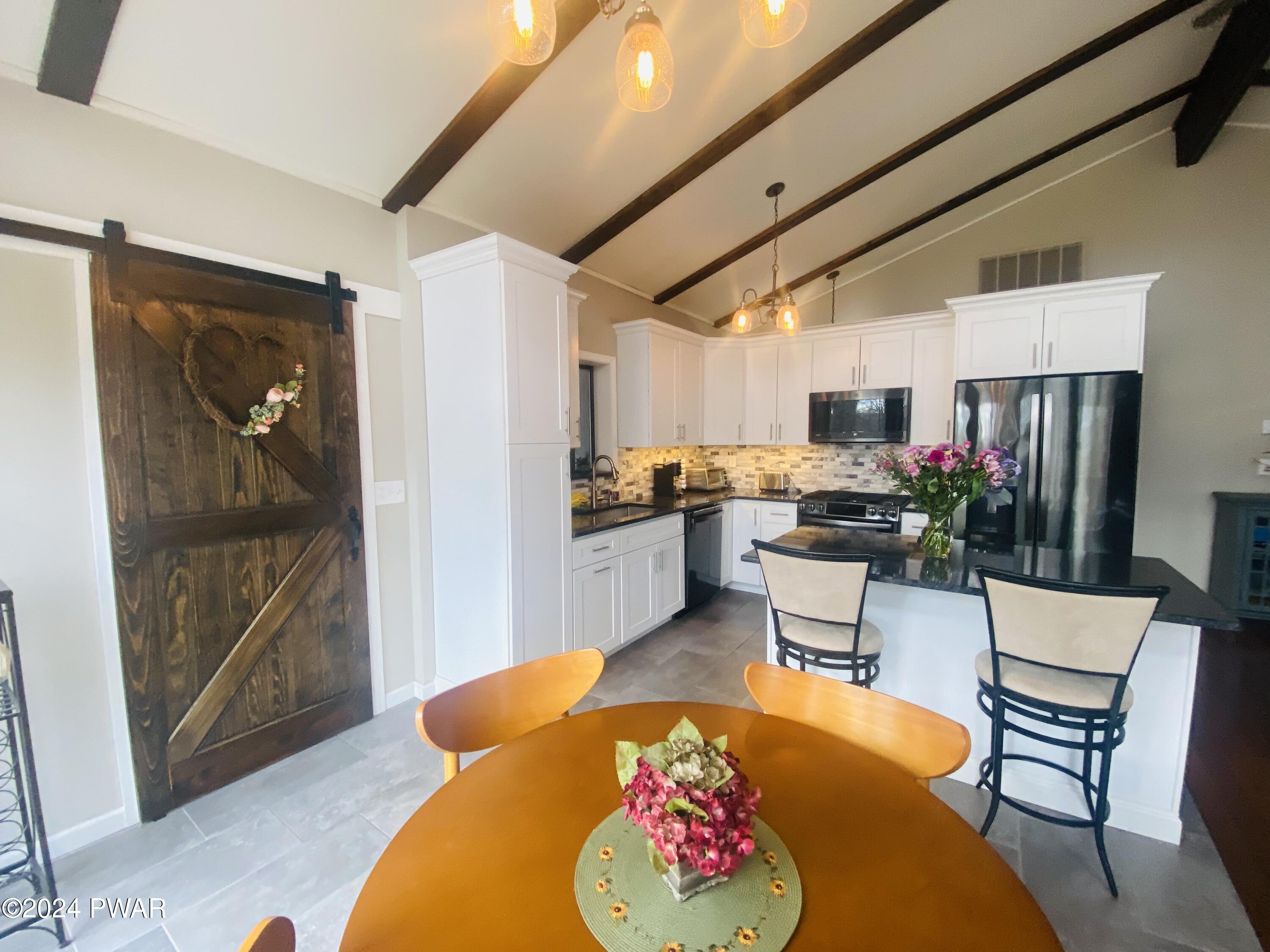 Lords Valley, Pennsylvania 18428, United States, 3 Bedrooms Bedrooms, ,2 BathroomsBathrooms,Residential,Pending,63602