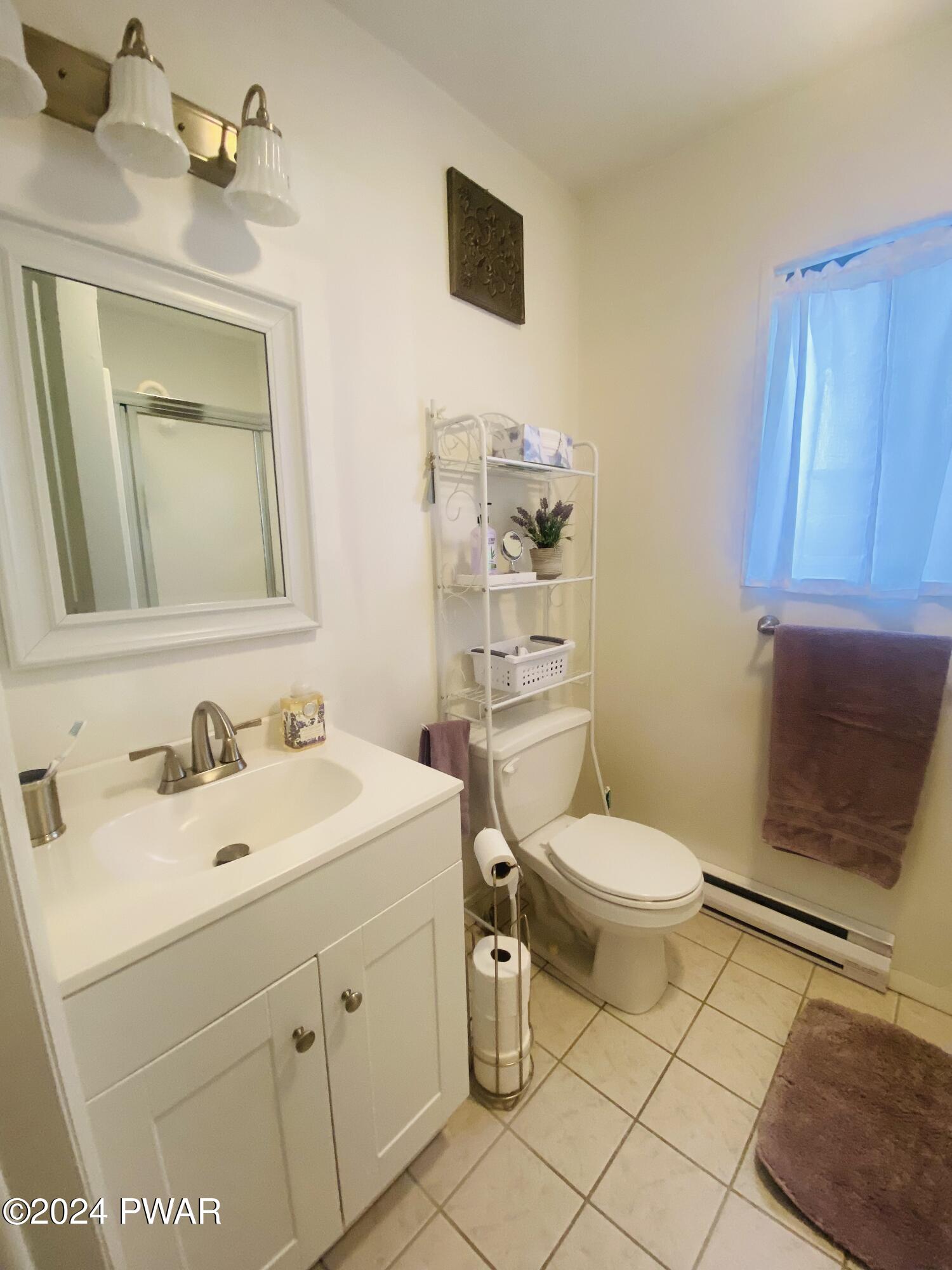 Lords Valley, Pennsylvania 18428, United States, 3 Bedrooms Bedrooms, ,2 BathroomsBathrooms,Residential,Pending,63602