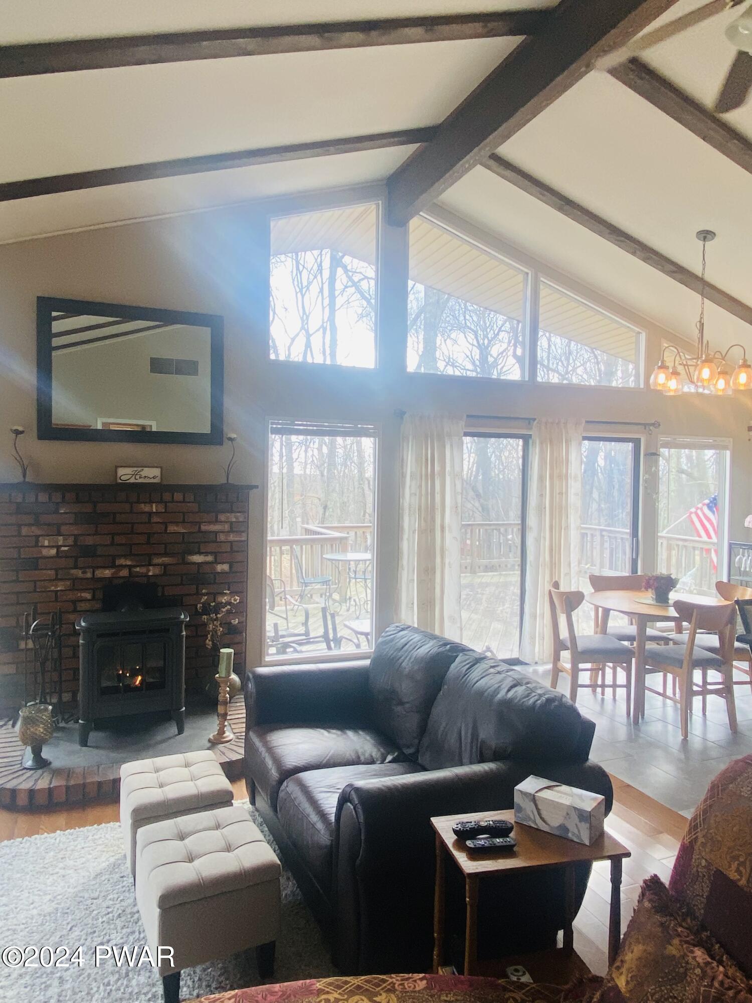 Lords Valley, Pennsylvania 18428, United States, 3 Bedrooms Bedrooms, ,2 BathroomsBathrooms,Residential,Pending,63602