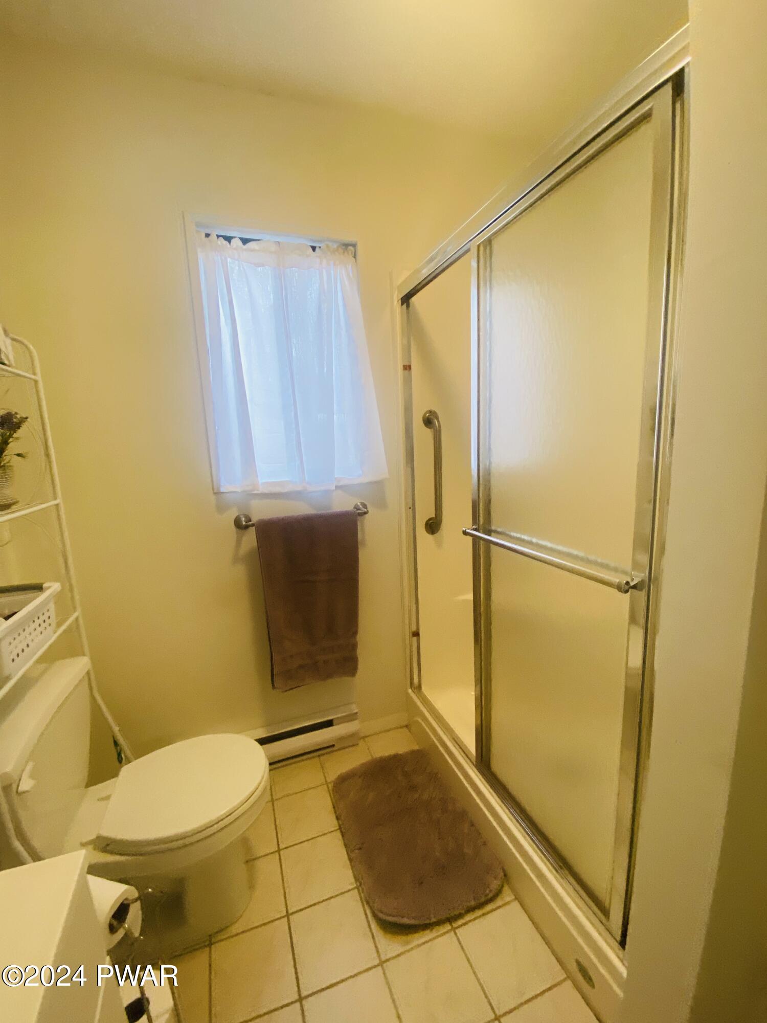 Lords Valley, Pennsylvania 18428, United States, 3 Bedrooms Bedrooms, ,2 BathroomsBathrooms,Residential,Pending,63602