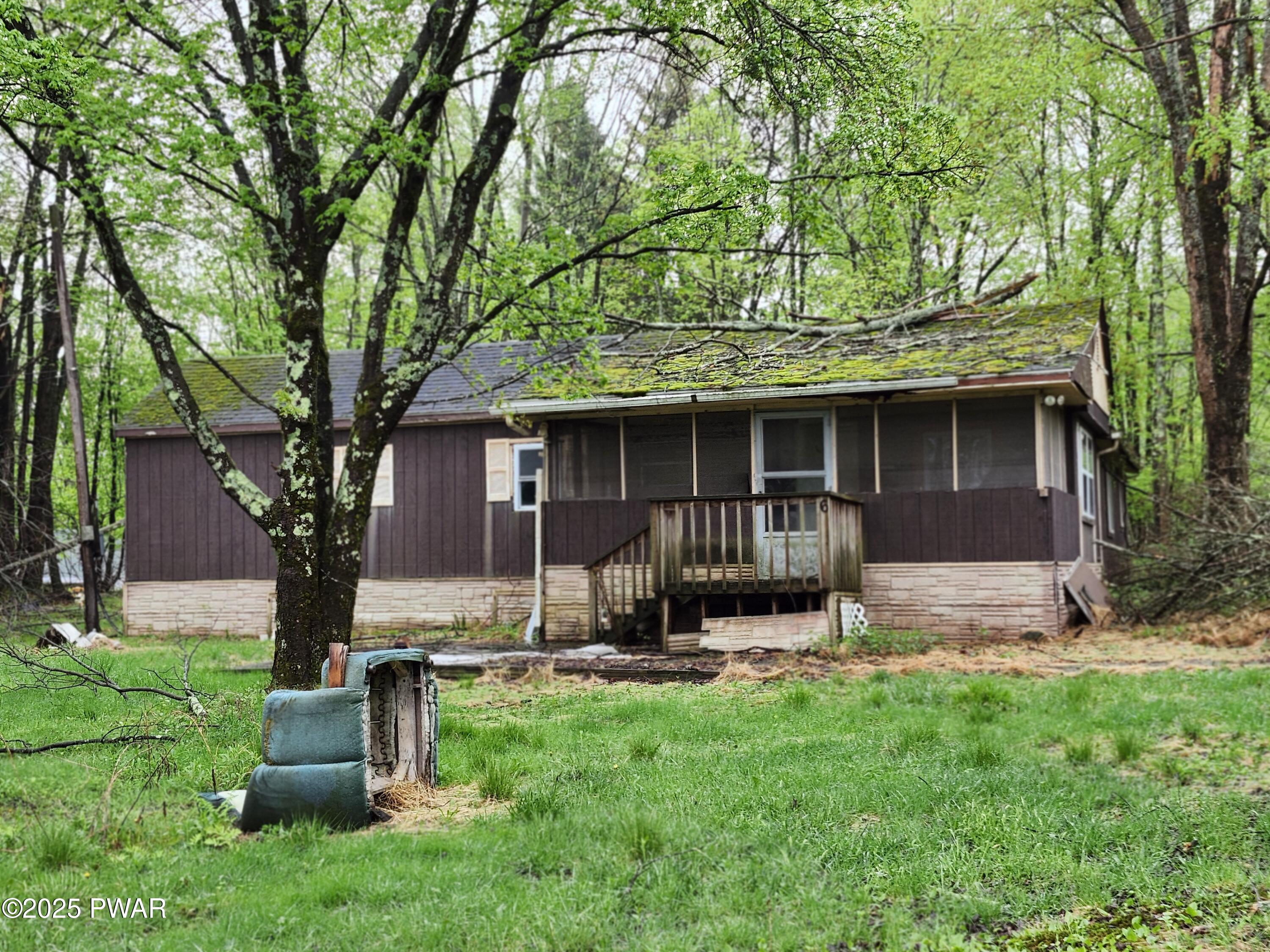 6 Reid Avenue, Honesdale, Pennsylvania image 1