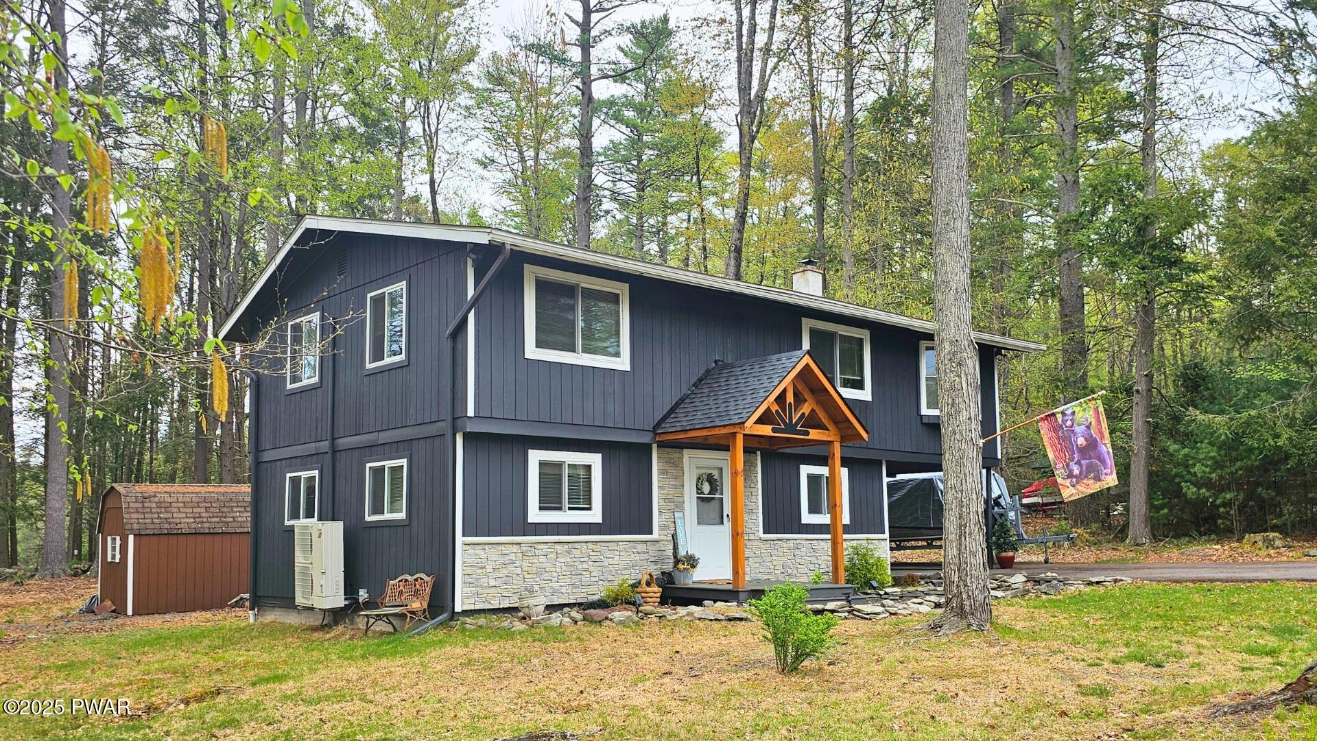 128 Terrace Drive, Lakeville, Pennsylvania image 1