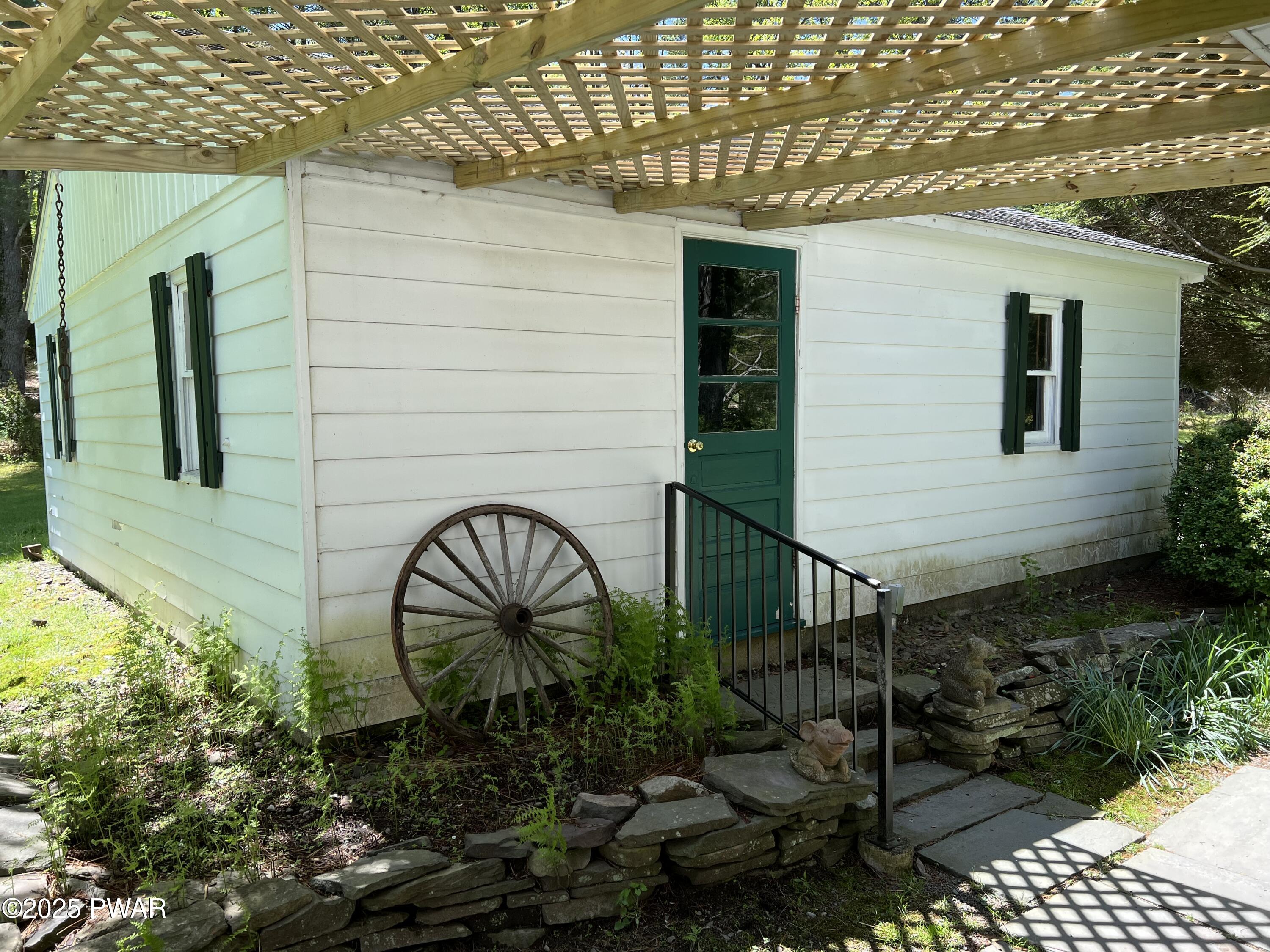 241 Lcpl Jacob Beisel Road, Lackawaxen, Pennsylvania image 9