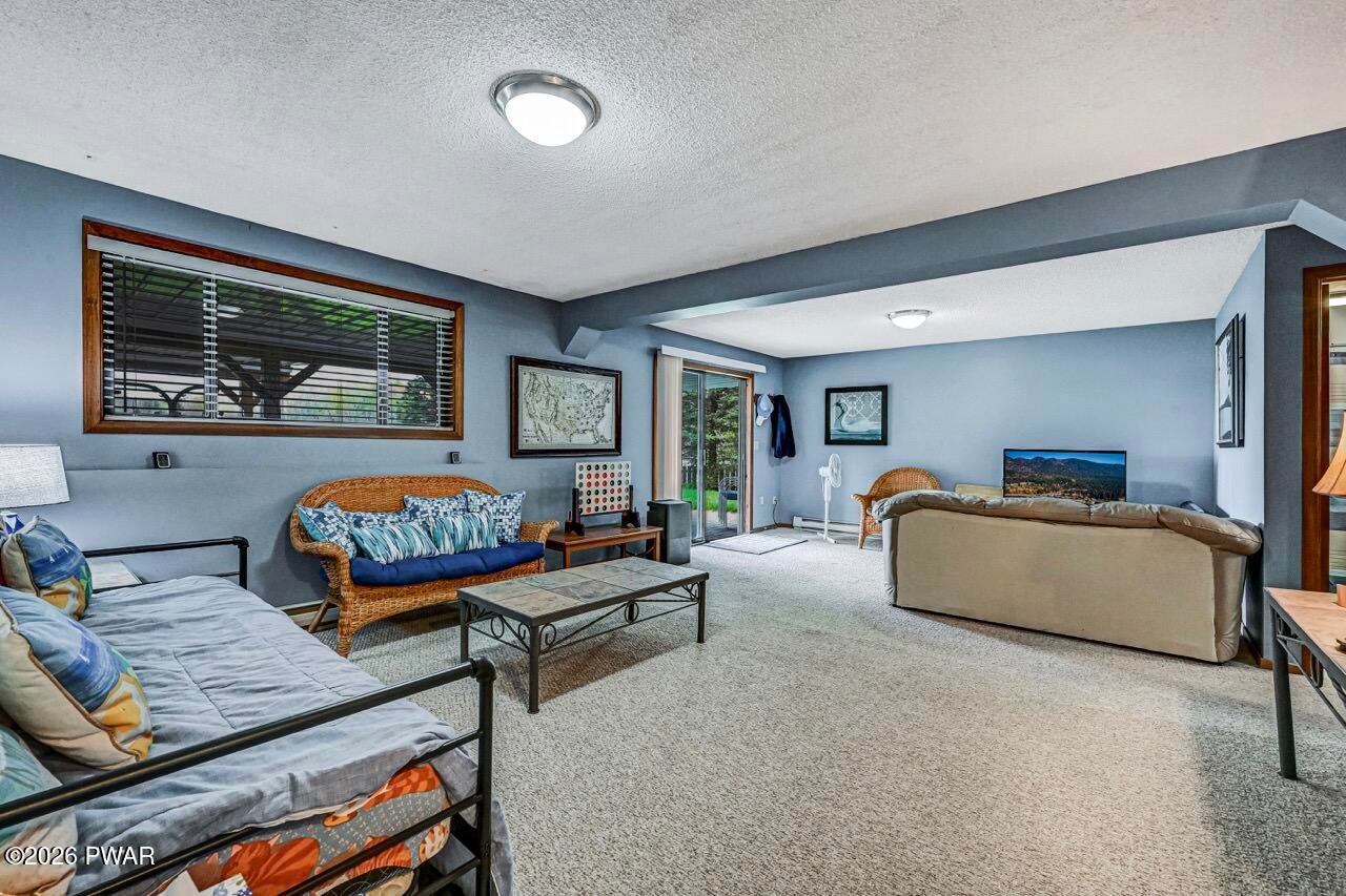Lake Ariel, Pennsylvania, 18436, United States, 4 Bedrooms Bedrooms, ,3 BathroomsBathrooms,Residential,Active,2042209