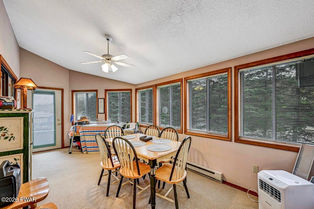 Lake Ariel, Pennsylvania, 18436, United States, 4 Bedrooms Bedrooms, ,3 BathroomsBathrooms,Residential,Active,2042209