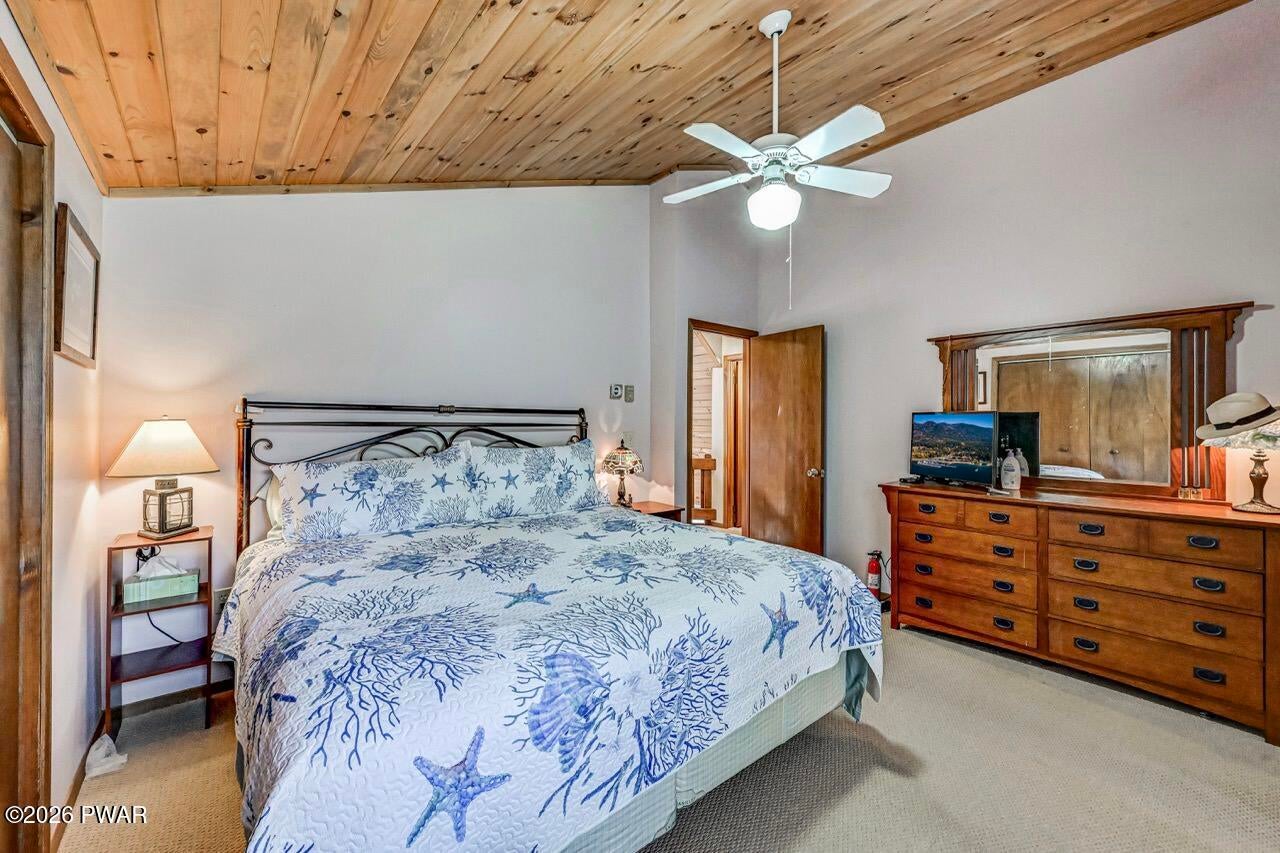 Lake Ariel, Pennsylvania, 18436, United States, 4 Bedrooms Bedrooms, ,3 BathroomsBathrooms,Residential,Active,2042209