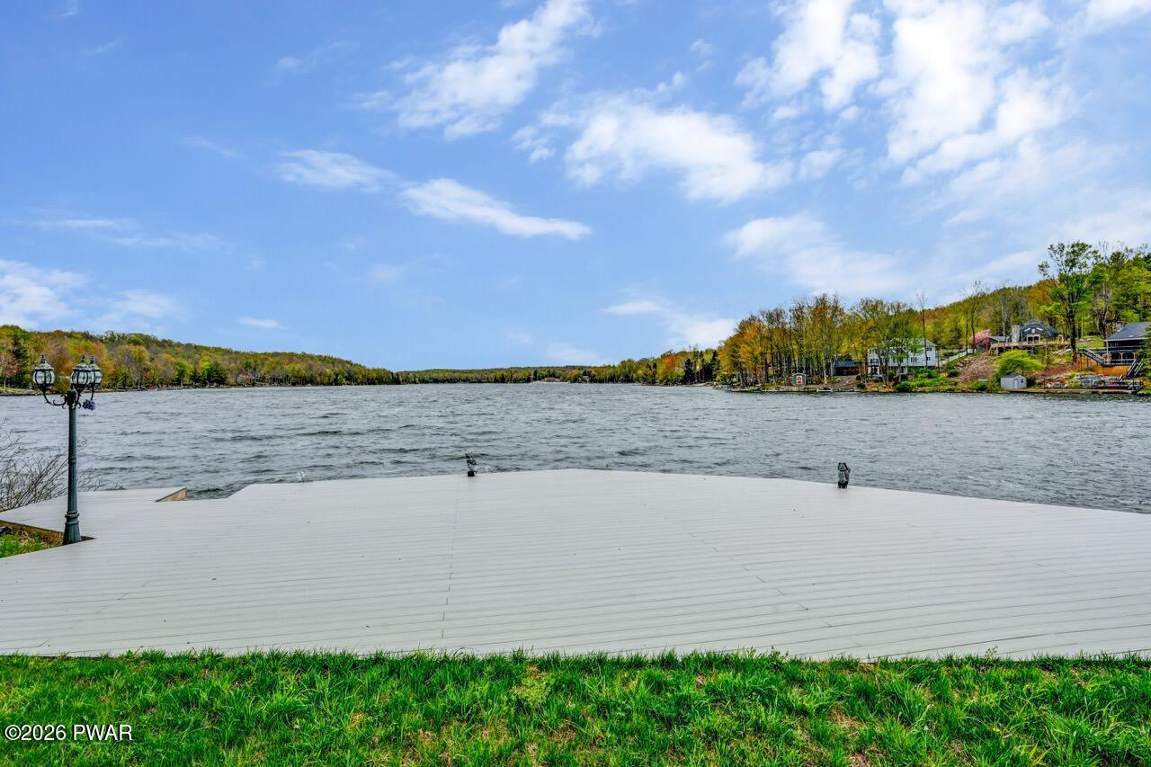 Lake Ariel, Pennsylvania, 18436, United States, 4 Bedrooms Bedrooms, ,3 BathroomsBathrooms,Residential,Active,2042209