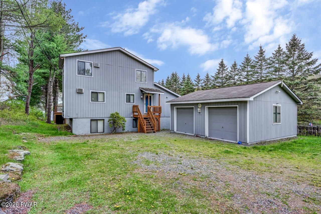 Lake Ariel, Pennsylvania, 18436, United States, 4 Bedrooms Bedrooms, ,3 BathroomsBathrooms,Residential,Active,2042209