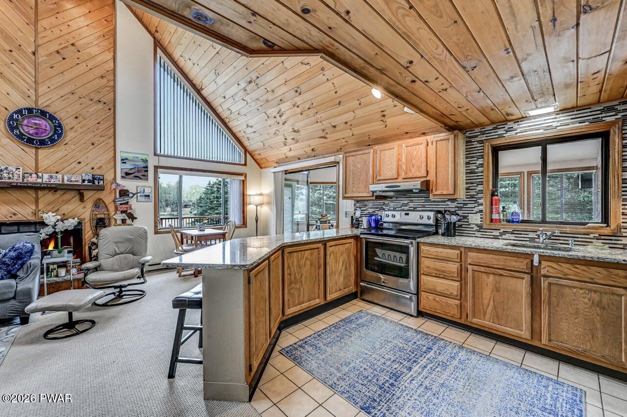 Lake Ariel, Pennsylvania, 18436, United States, 4 Bedrooms Bedrooms, ,3 BathroomsBathrooms,Residential,Active,2042209