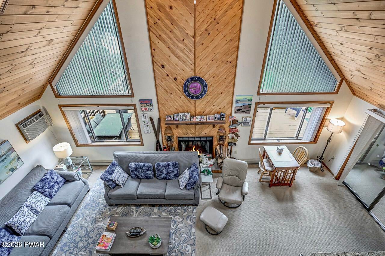 Lake Ariel, Pennsylvania, 18436, United States, 4 Bedrooms Bedrooms, ,3 BathroomsBathrooms,Residential,Active,2042209