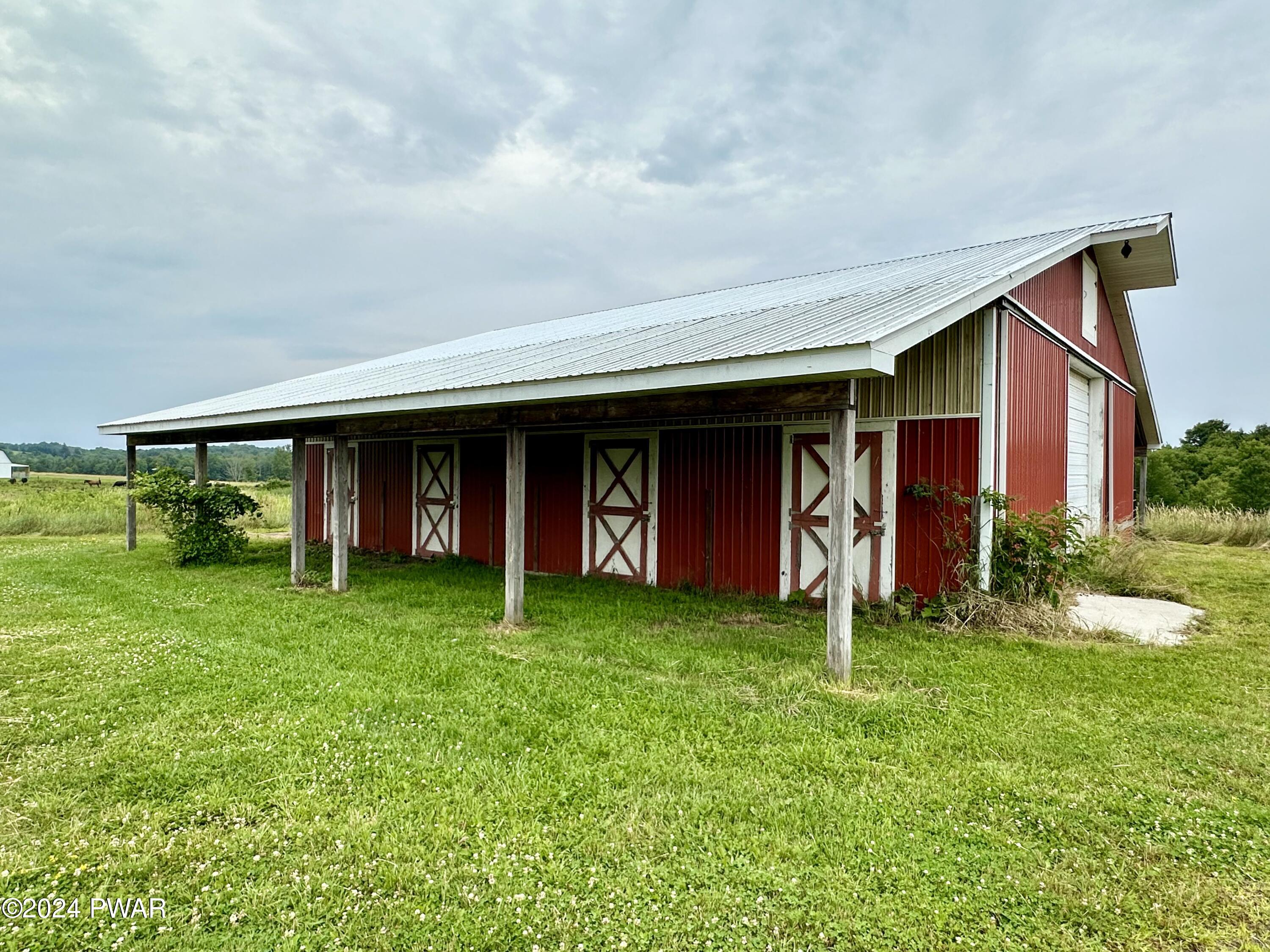 Creamton Rd, Honesdale, Pennsylvania image 3