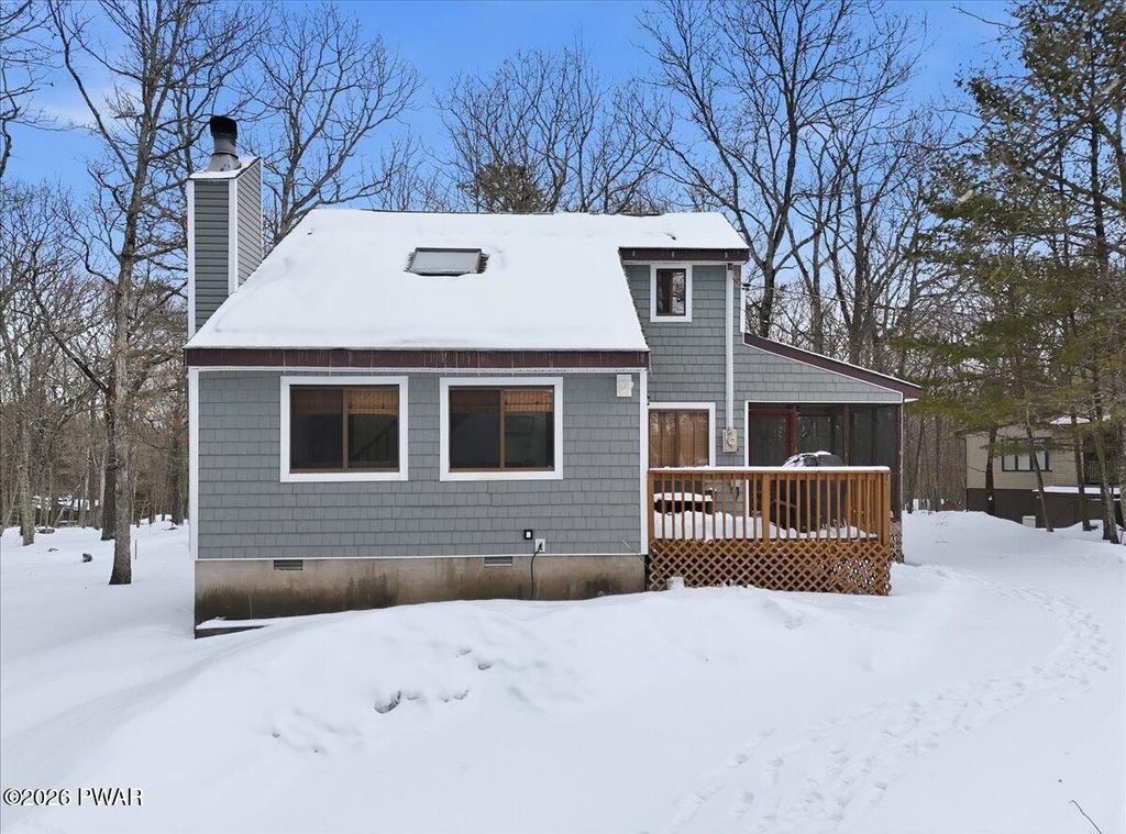 Photo of 215 Tanager Road, Lackawaxen, PA 18435 (MLS # PW260359)