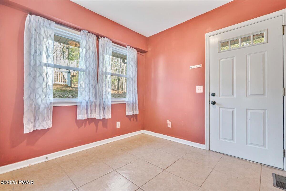 209 Shiny Mountain Road, Greentown, Pennsylvania image 33