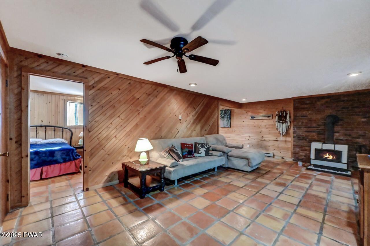 24 Lakewood Drive, Lake Ariel, Pennsylvania image 46