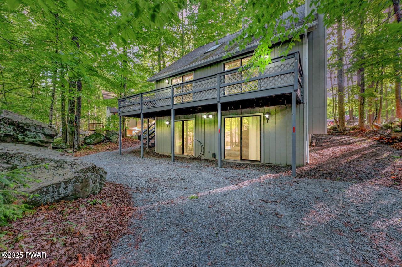 24 Lakewood Drive, Lake Ariel, Pennsylvania image 1