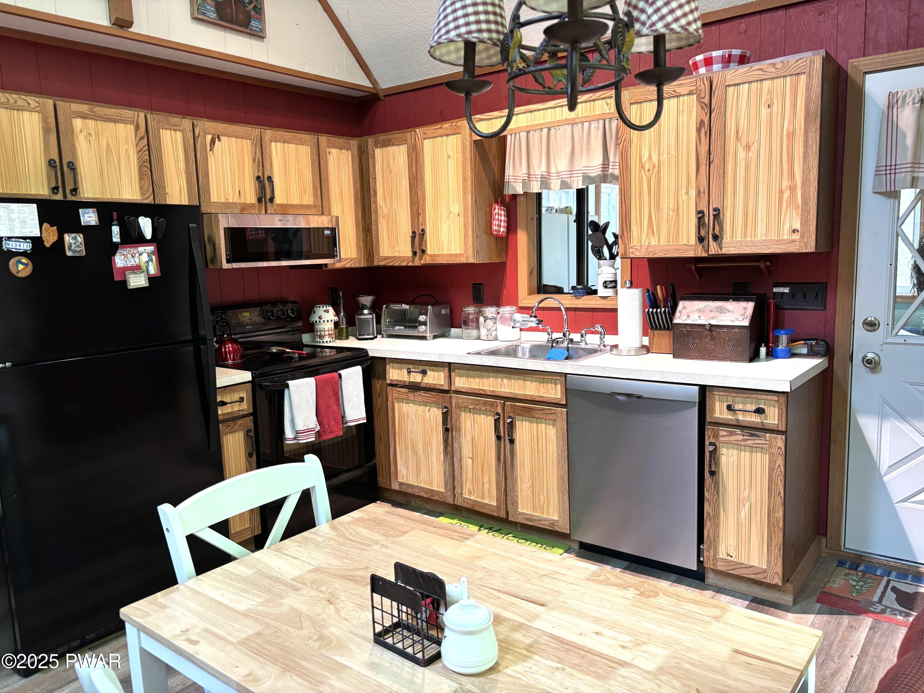 173 Parkwood Drive, Lake Ariel, Pennsylvania image 7