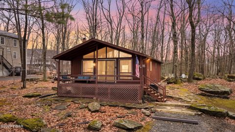 Photo of 135 Candlewick Way, Lackawaxen, PA 18435 (MLS # PW260768)