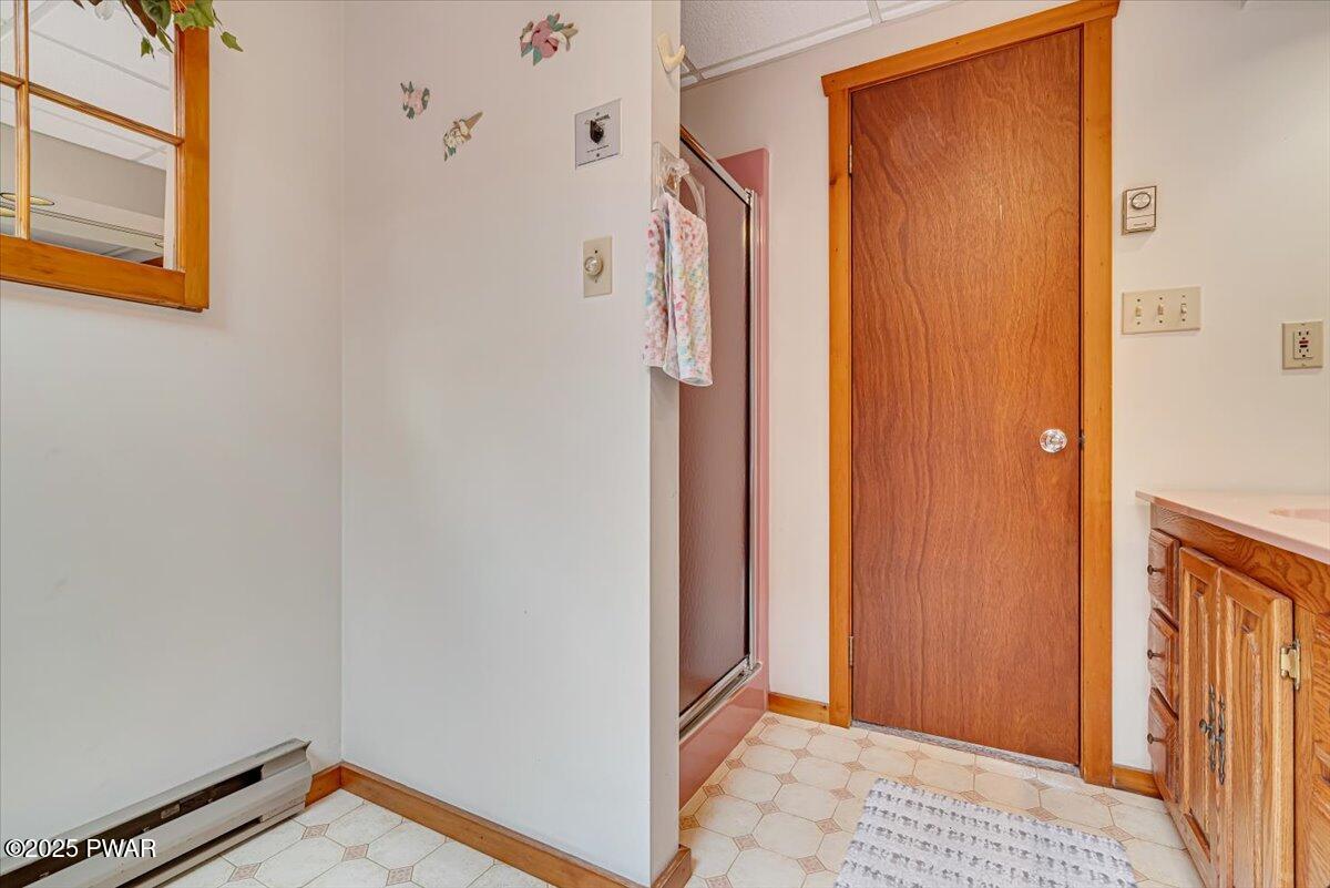11 7th Street, Hawley, Pennsylvania image 32