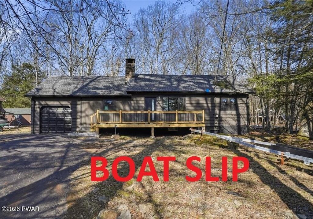 Photo of 19 Lakeview Drive, Lakeville, PA 18438 (MLS # PW260859)