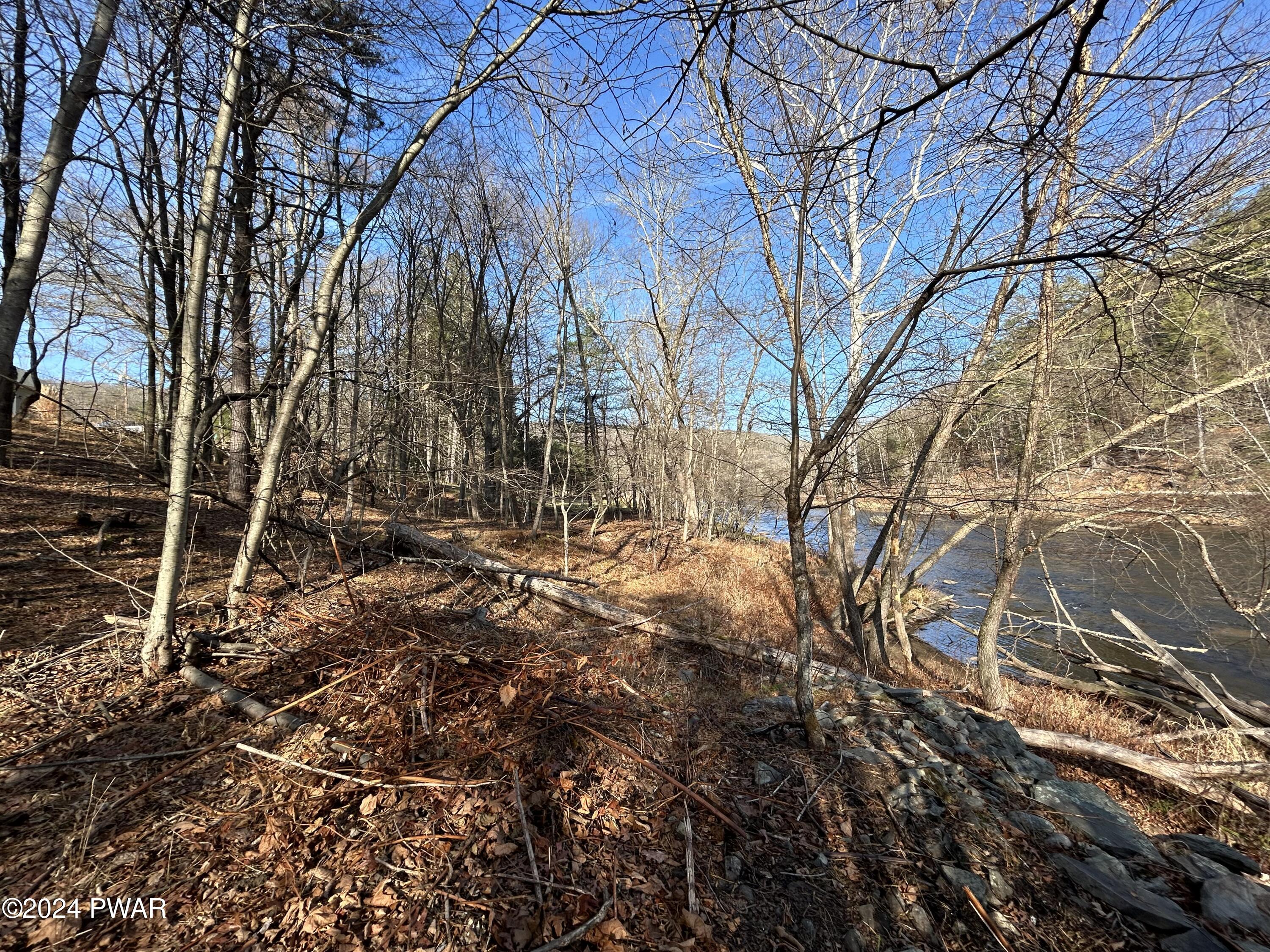 Township Road, Lackawaxen, Pennsylvania image 13