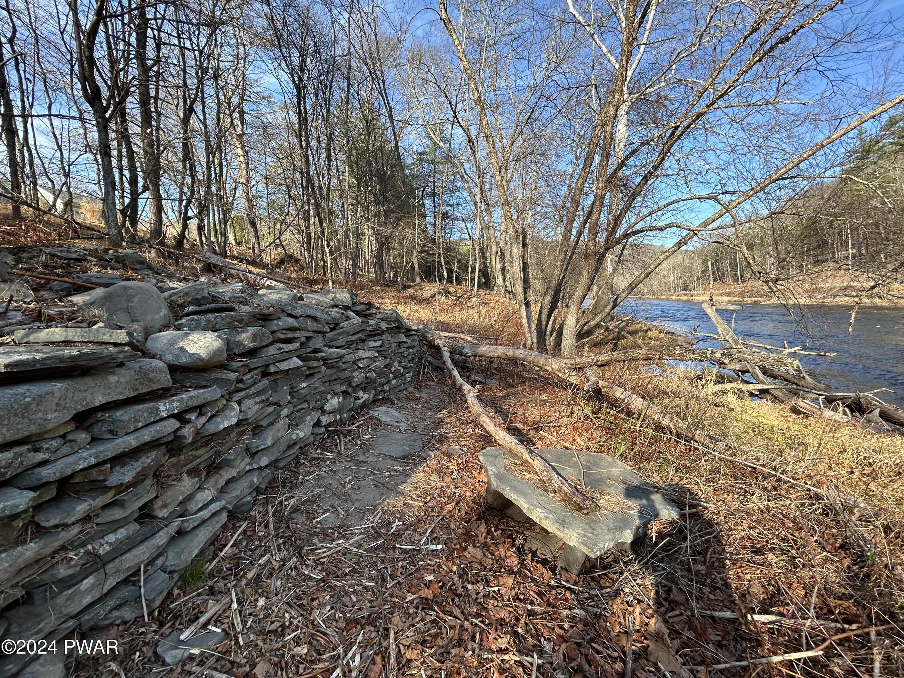 Township Road, Lackawaxen, Pennsylvania image 26