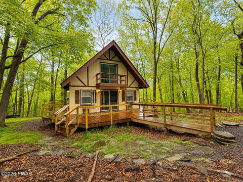 Homes For Sale - 117 Swallow Circle<br/> Pike County, Bushkill, PA 18324
