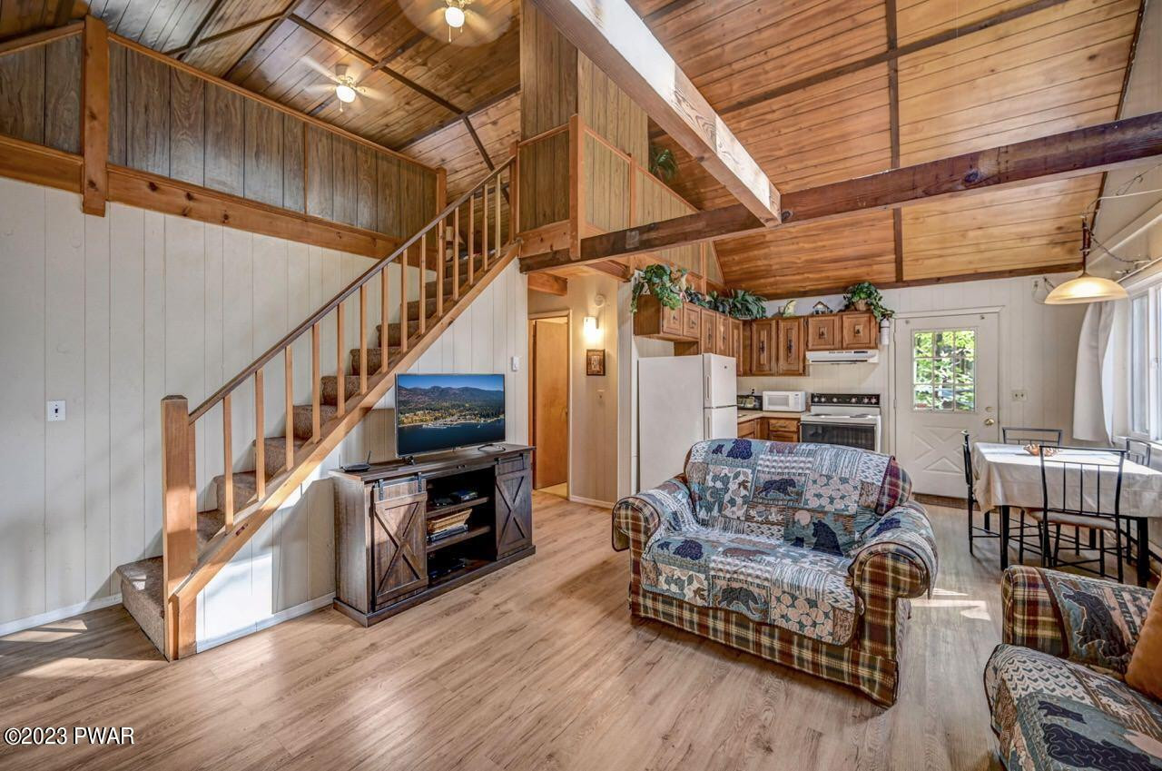 1046 Tomahawk Road, Lake Ariel, Pennsylvania image 3
