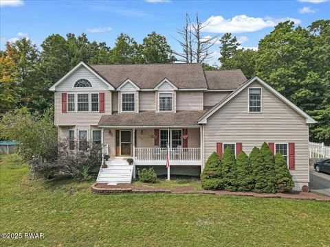 Homes For Sale - 102 Stone Ridge Road<br/> Dingmans Ferry, PA 18328