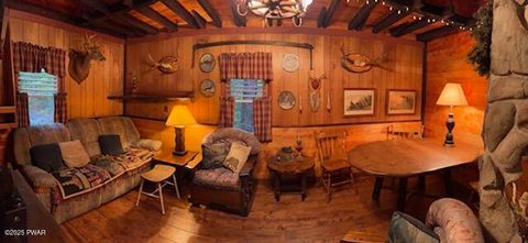 Homes For Sale - 152 Pine Flats Road Road<br/> Dingmans Ferry, PA 18328