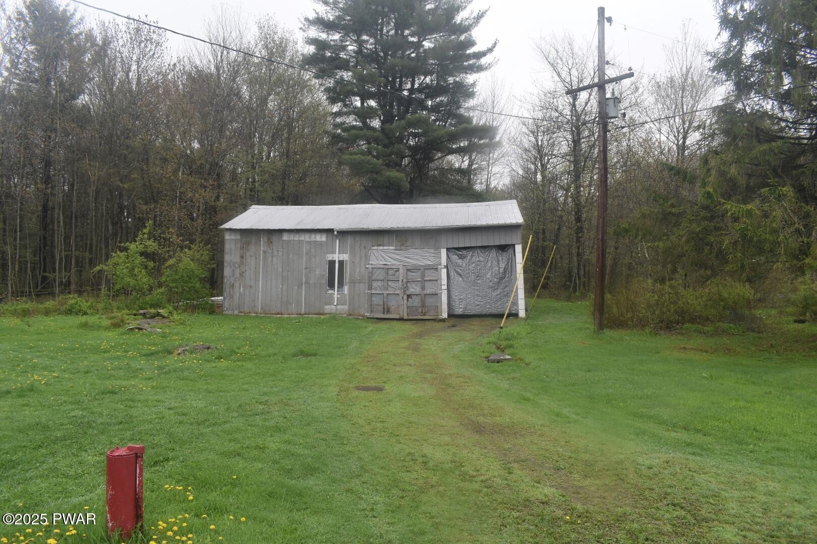 183 School House Road, Thompson, Pennsylvania image 5