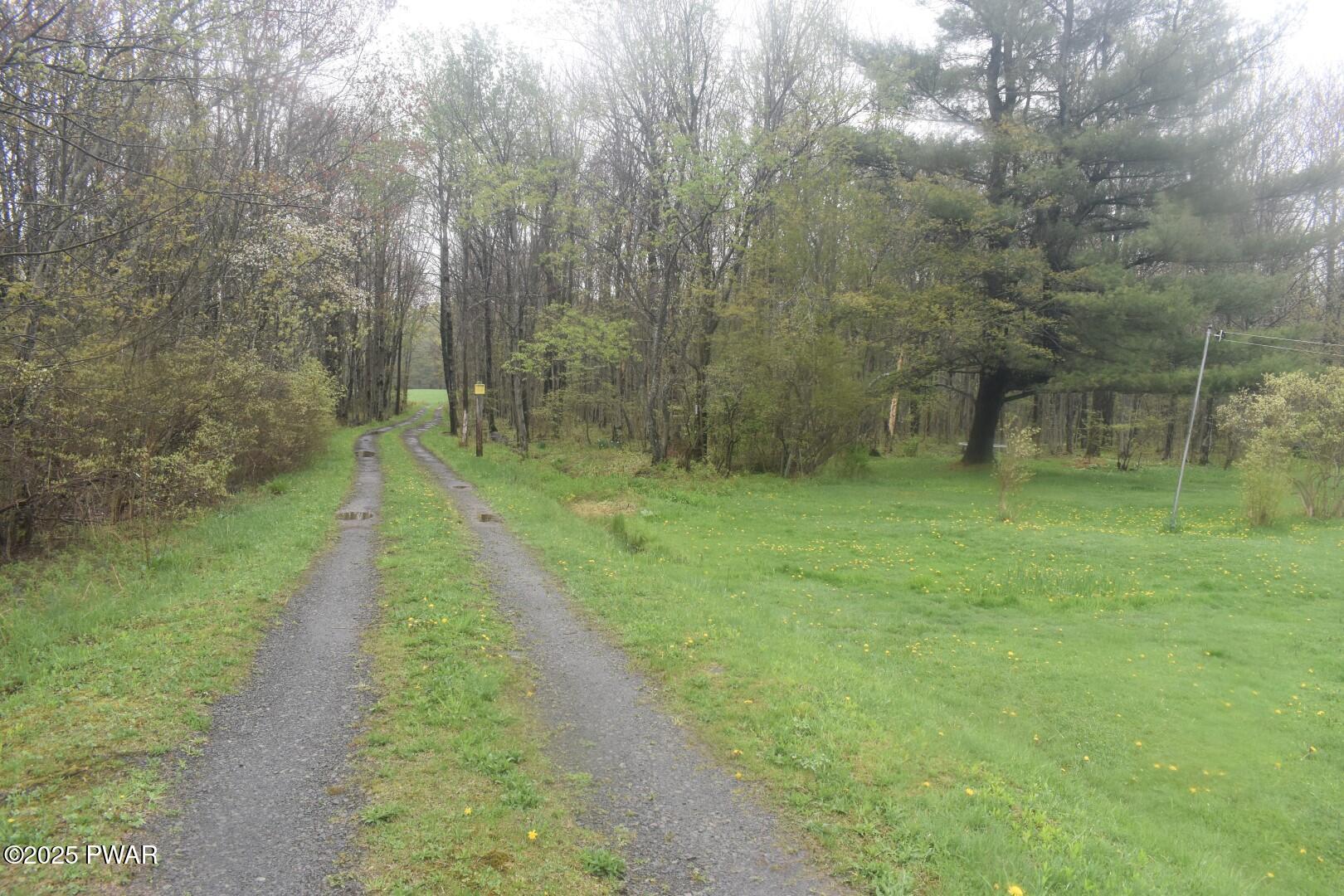 183 School House Road, Thompson, Pennsylvania image 7