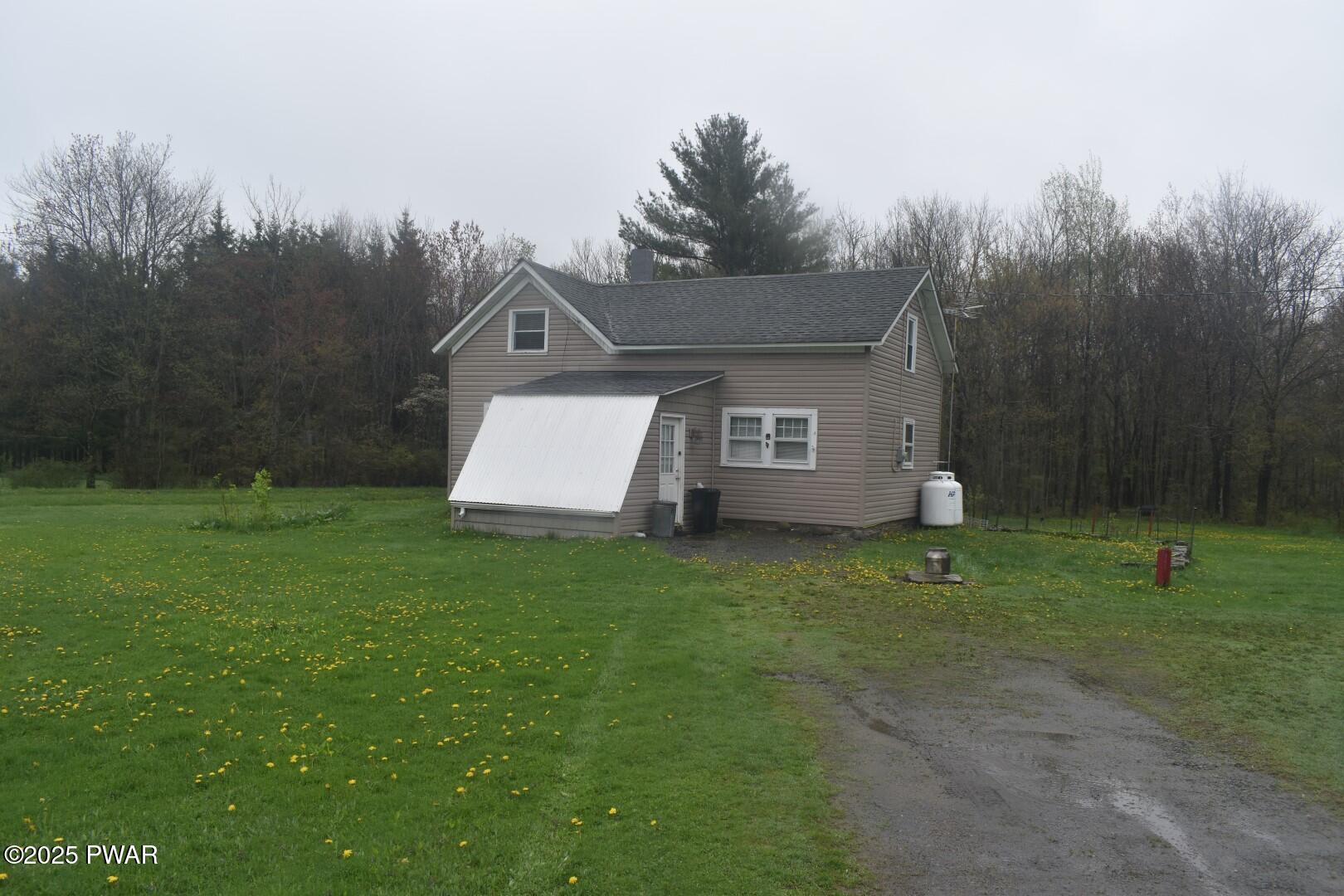 183 School House Road, Thompson, Pennsylvania image 4