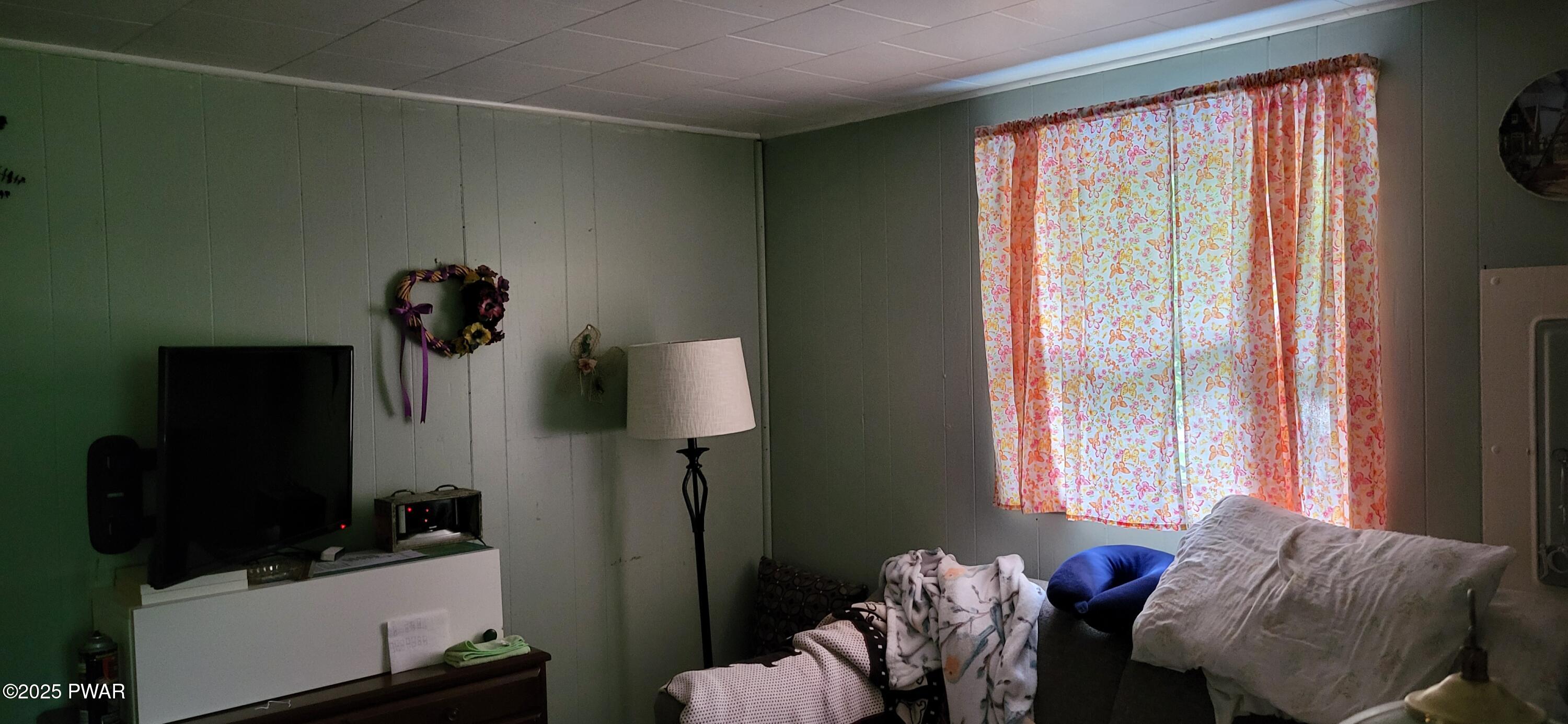 109 Autumn Road, Dingmans Ferry, Pennsylvania image 4