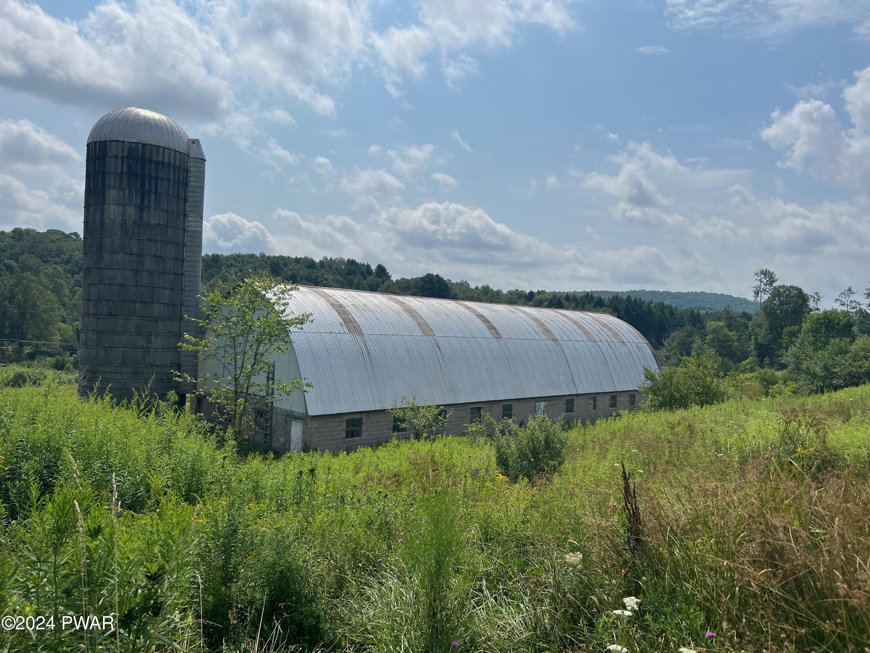 2725 Hancock Highway, Equinunk, Pennsylvania image 10