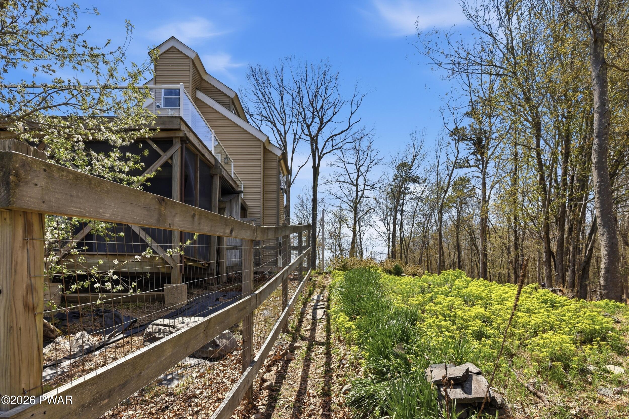 Milford, Pennsylvania, 18337, United States, 3 Bedrooms Bedrooms, ,3 BathroomsBathrooms,Residential,Active,2045032