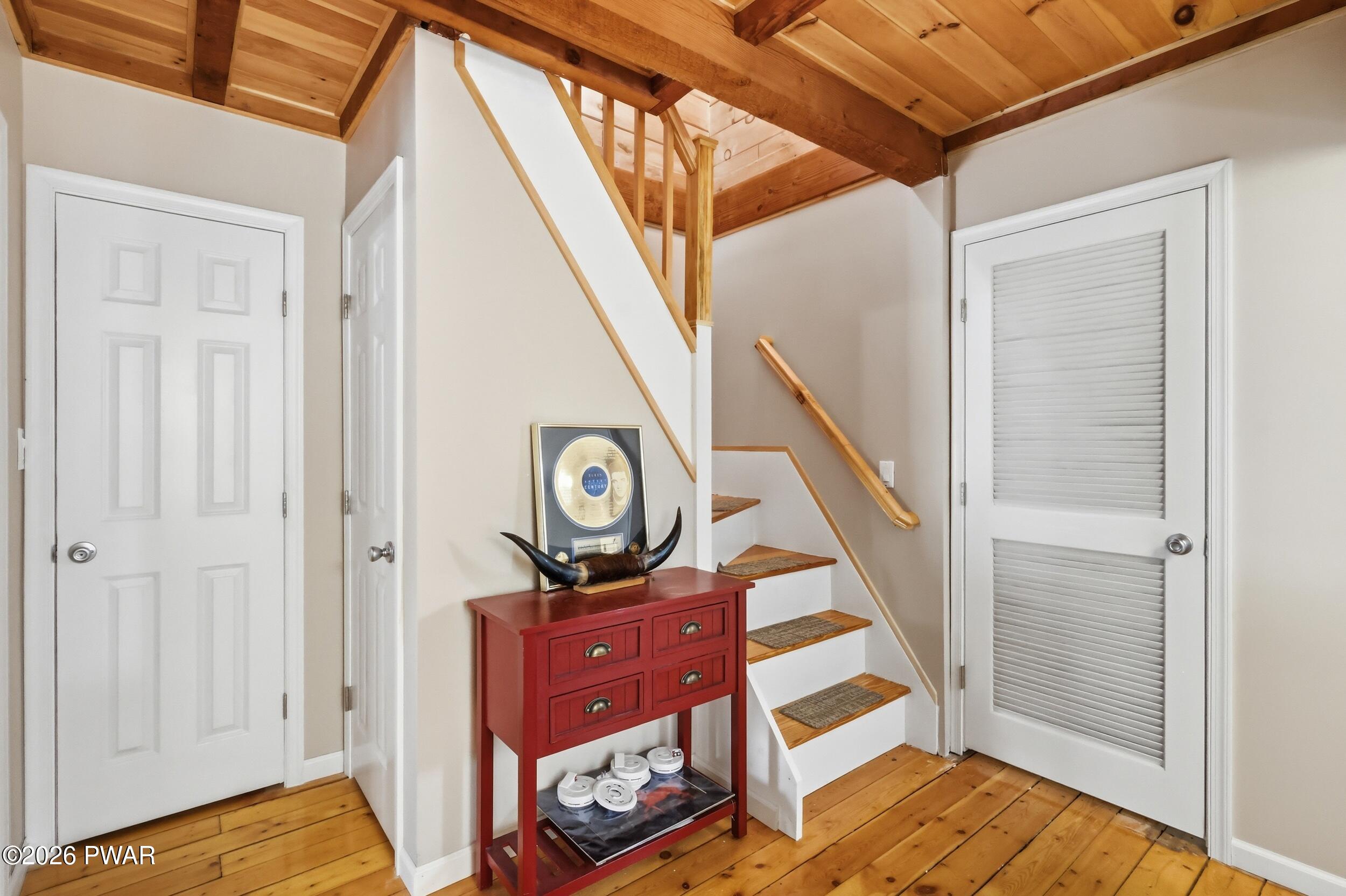 Milford, Pennsylvania, 18337, United States, 3 Bedrooms Bedrooms, ,3 BathroomsBathrooms,Residential,Active,2045032