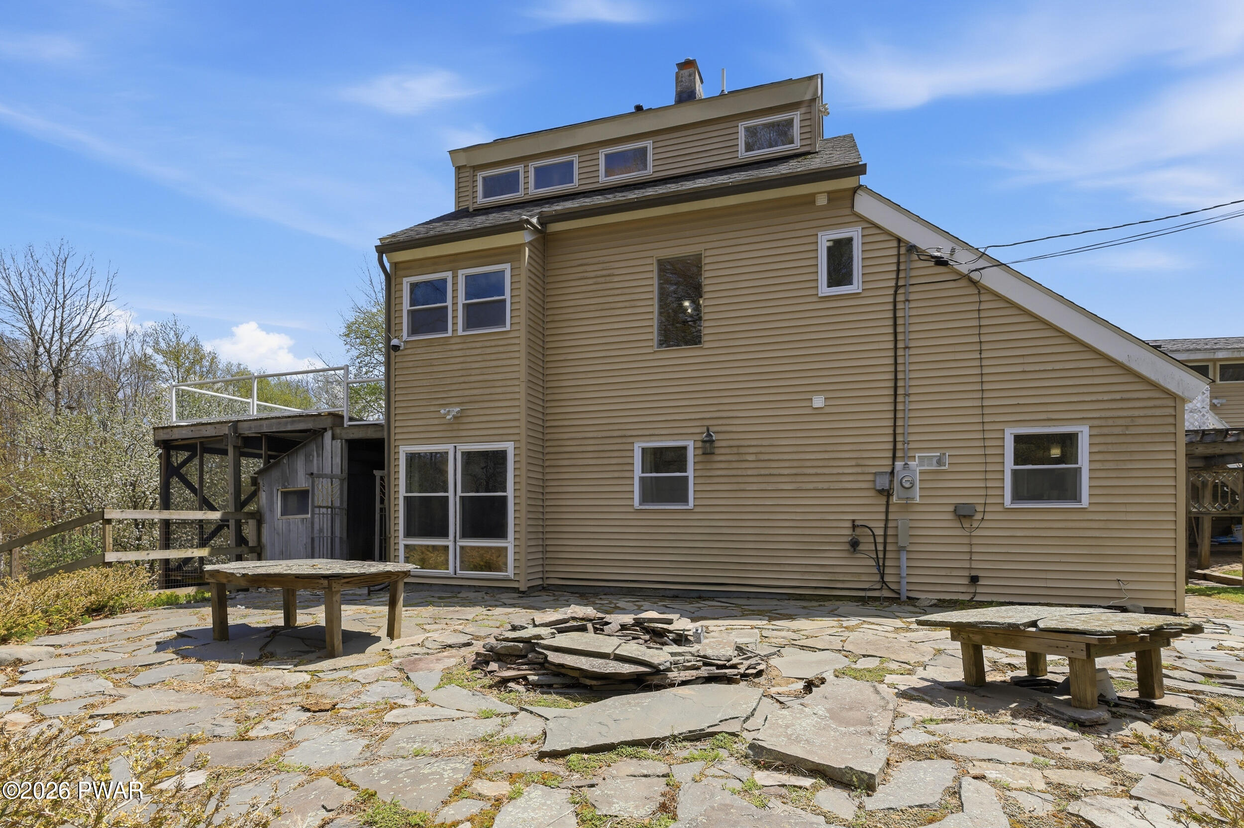 Milford, Pennsylvania, 18337, United States, 3 Bedrooms Bedrooms, ,3 BathroomsBathrooms,Residential,Active,2045032