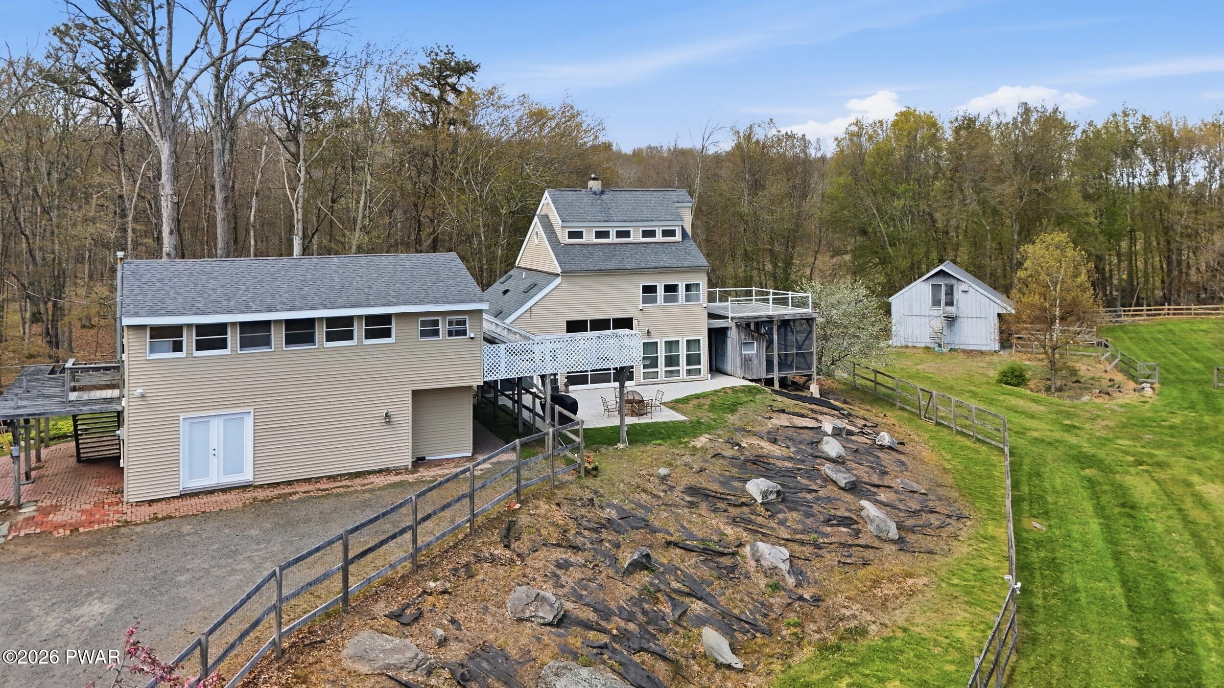 Milford, Pennsylvania, 18337, United States, 3 Bedrooms Bedrooms, ,3 BathroomsBathrooms,Residential,Active,2045032